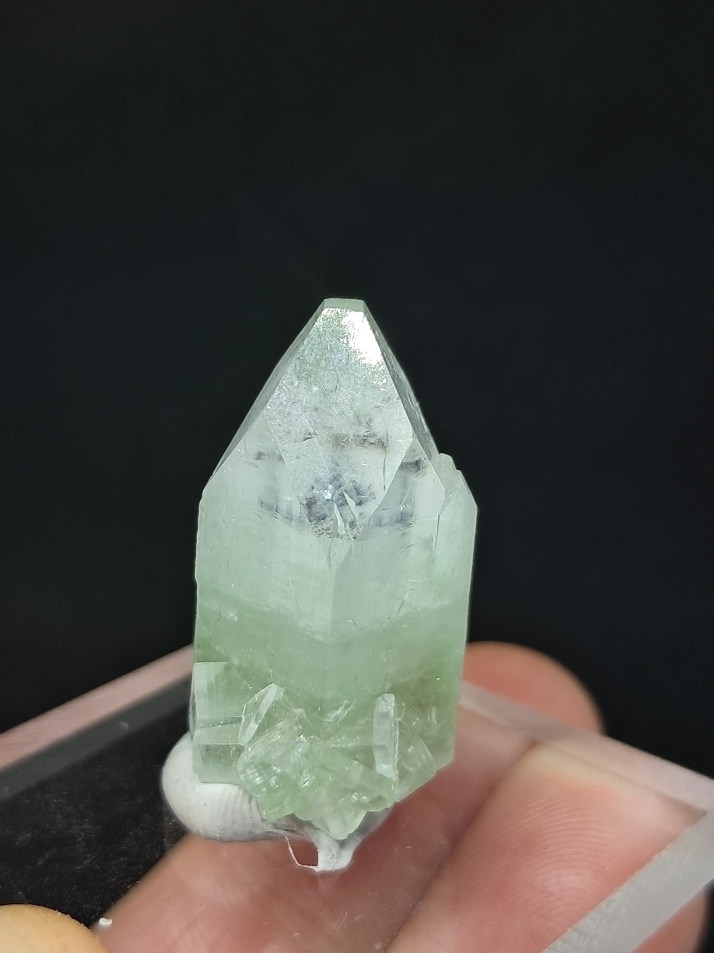 Green Apophyllite Single Points (Ajanta) 20-25 mm | Natural Crystal | Mineral Specimen #AP1