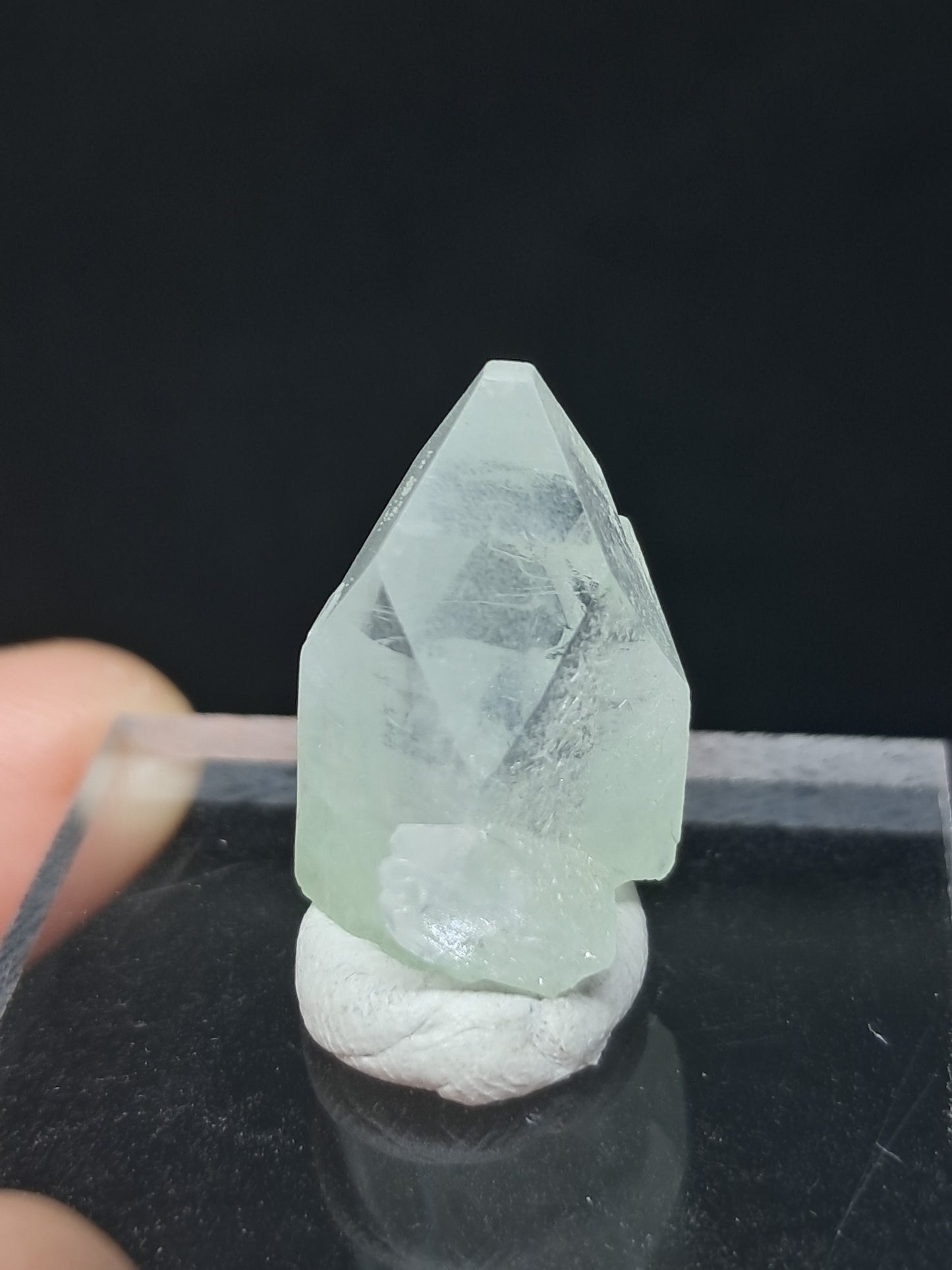 Green Apophyllite Single Points (Ajanta) 20-25 mm | Natural Crystal | Mineral Specimen #AP1
