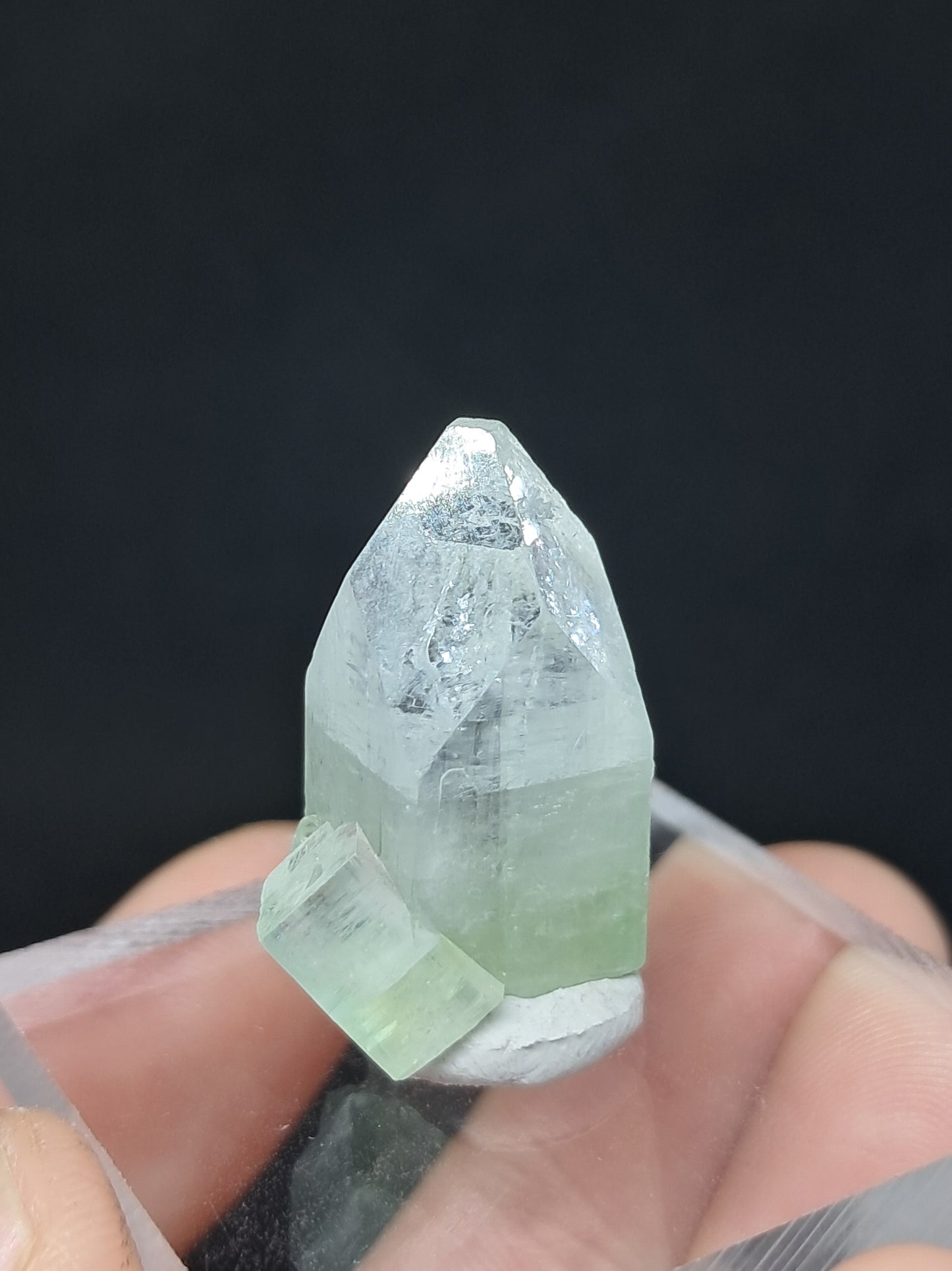 Green Apophyllite Single Points (Ajanta) 20-25 mm | Natural Crystal | Mineral Specimen #AP1