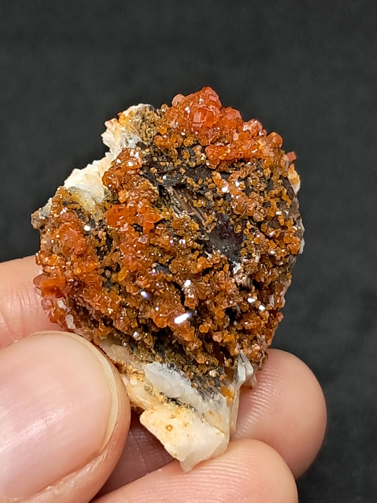 High grade Vanadinite (Non-precious Natural Stone) #VD6