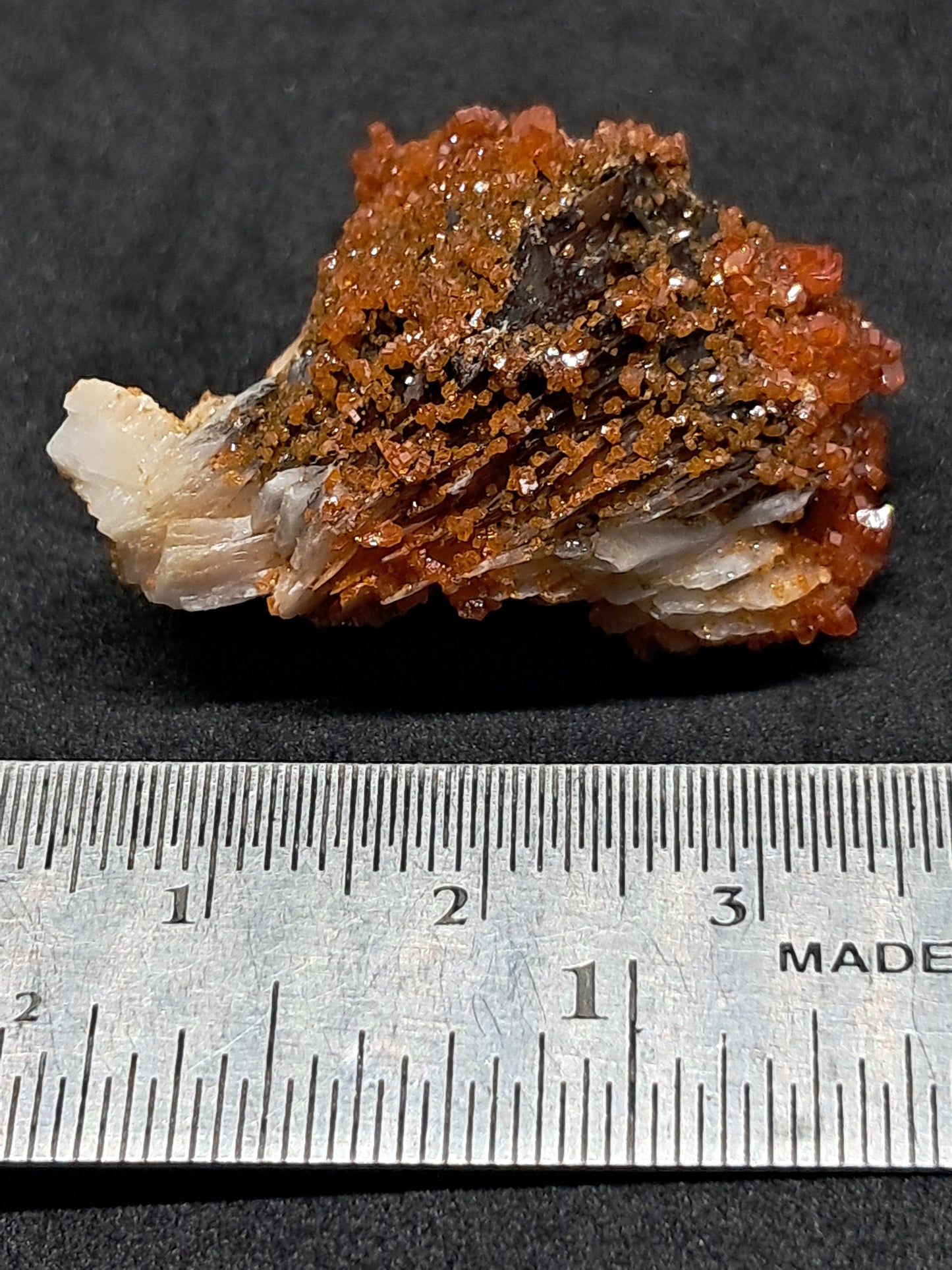 High grade Vanadinite (Non-precious Natural Stone) #VD6