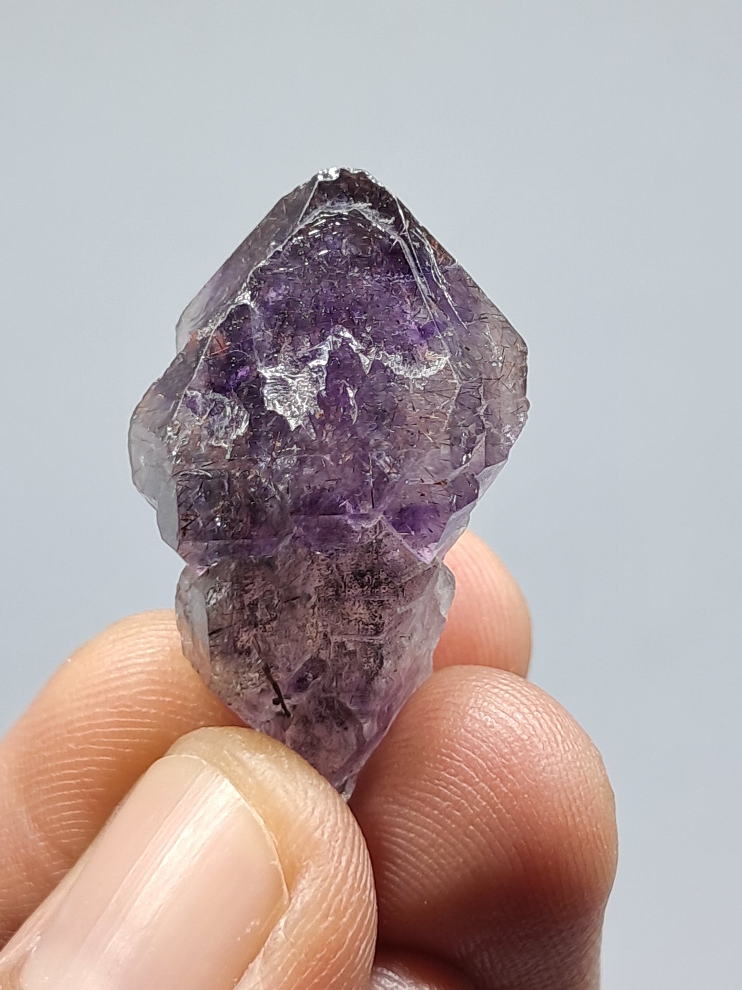 Cetro de Amatista (Karur) Cristal de Cuarzo | Punta natural | Ejemplar mineral n.° KA60