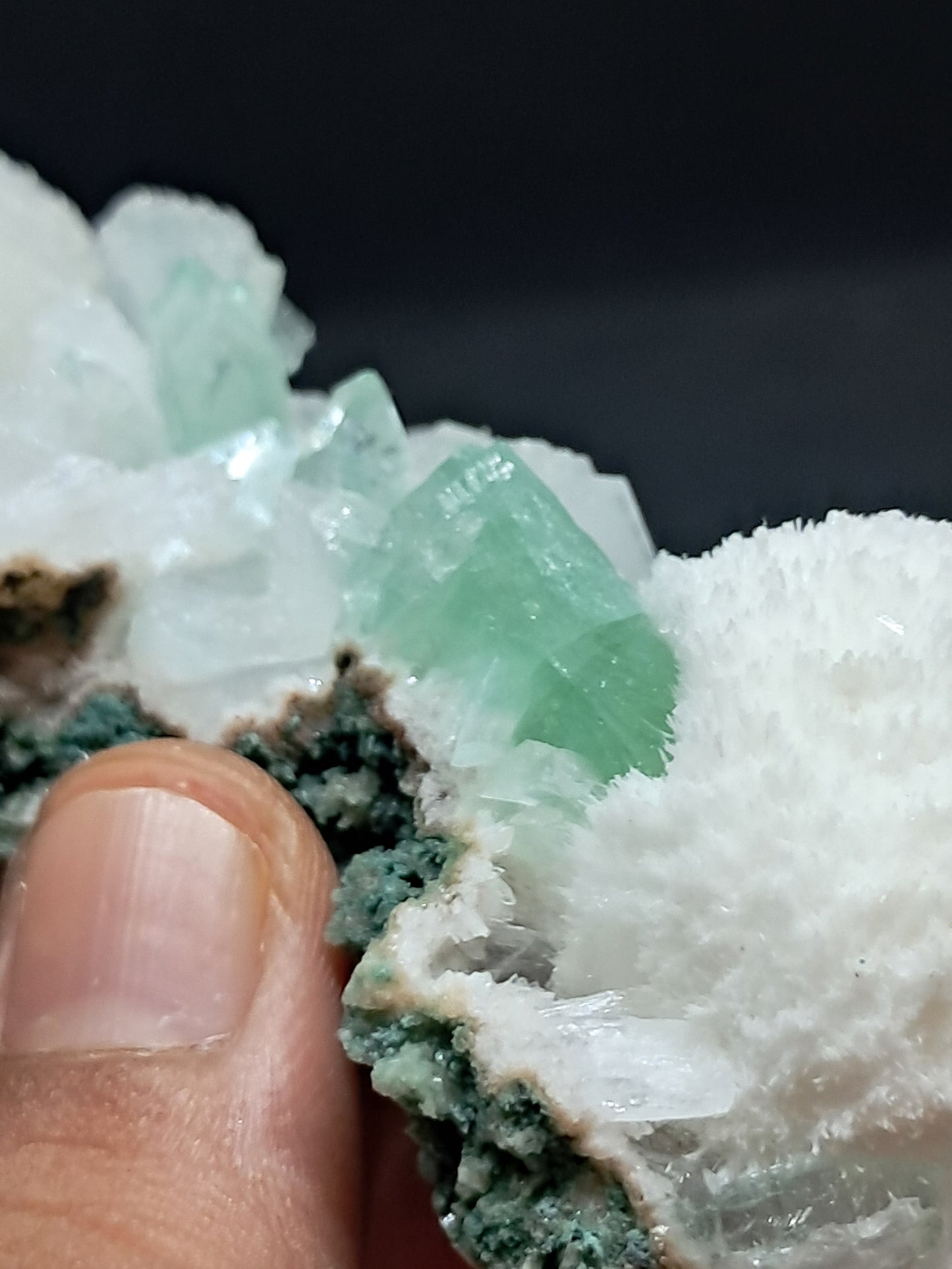 Green Apophyllite (Fluorapophyllite) with Stilbite, Mordenite and UV-reactive Calcites #GA6