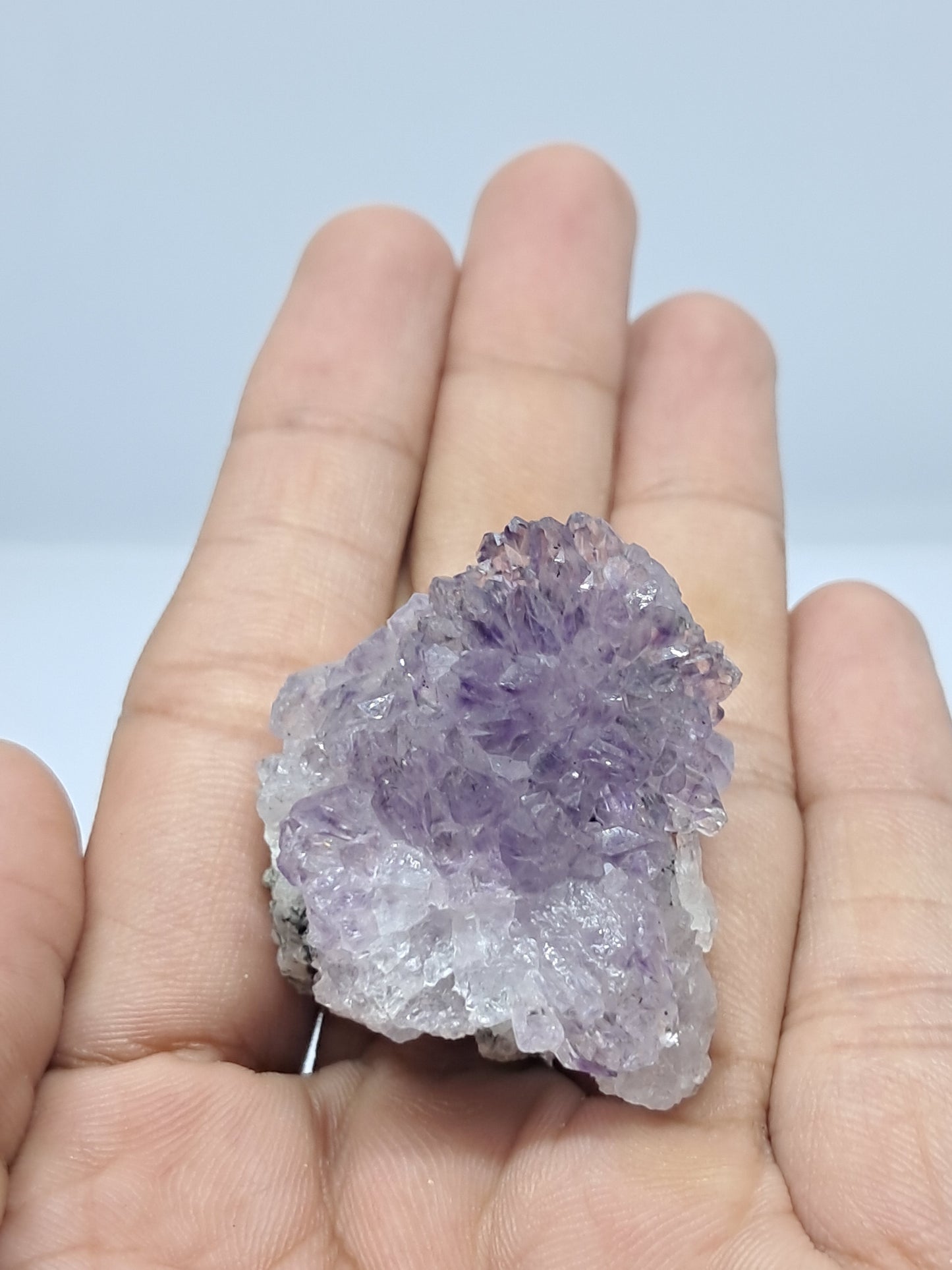 Amatista en racimo (Karur) de cuarzo morado cristalino | Piedra natural | Ejemplar mineral n.° KA73