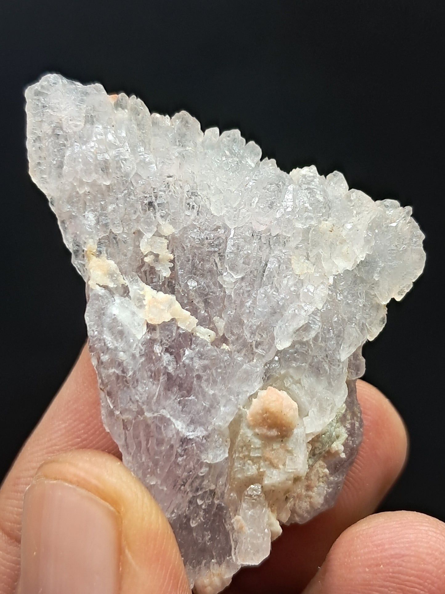 Cúmulo de cristal de amatista en cetro sobre cuarzo (karur) | Piedra natural | Ejemplar mineral n.° KA72