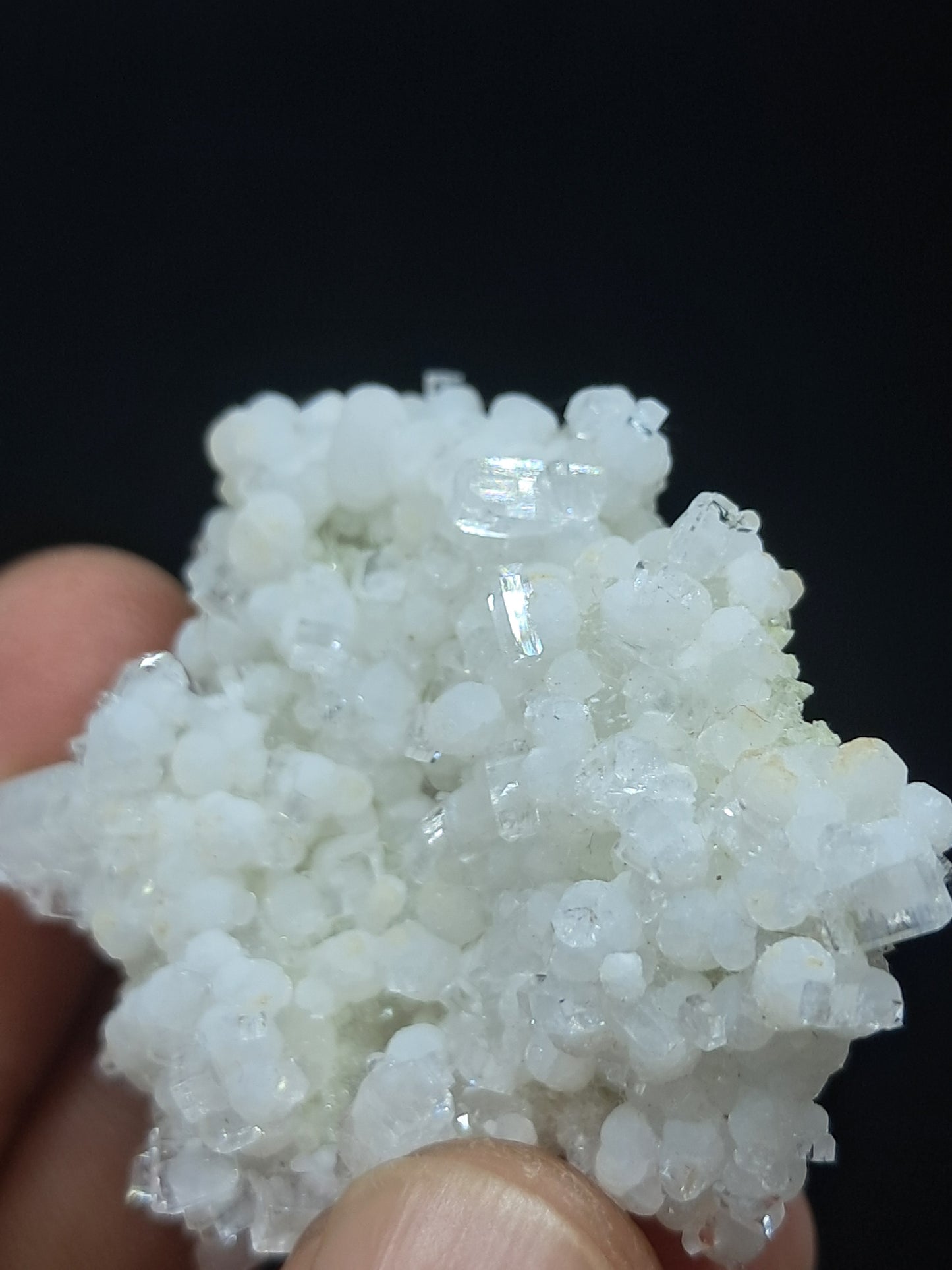 Ejemplar mineral de okenita con girolita y apofilita (Bombay) | Calidad de coleccionista | Cristal natural n.° OK32