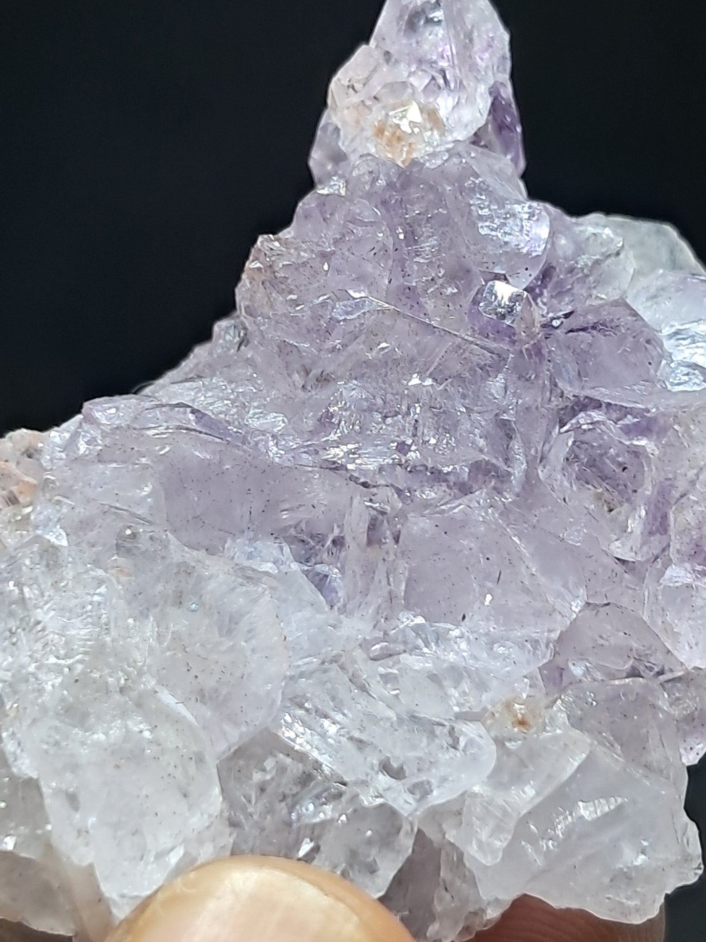 Formación de Amatista en "Panal" (Karur) | Crecimiento interno | Cristal natural | Piedra única | Ejemplar mineral n.° KA156