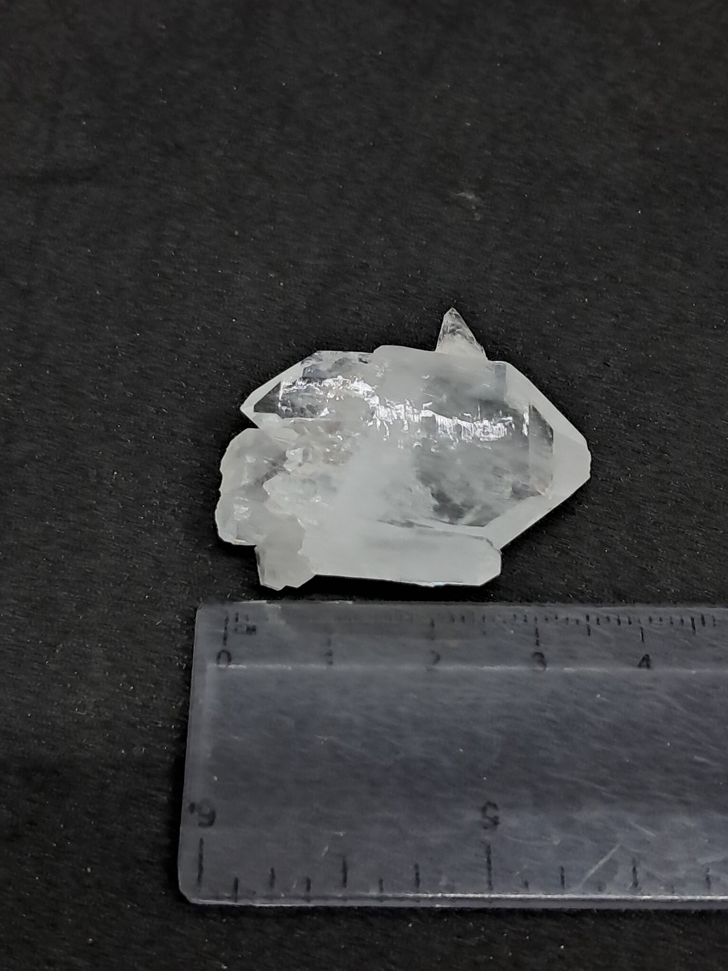 Cuarzo transparente de la Formación Faden (Santander, Colombia) Cristal natural | Ejemplar mineral n.° COQ10