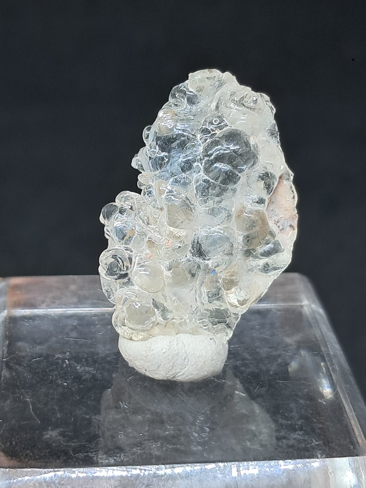 Ópalo hialita (México), cristal en bruto, piedra reactiva a los rayos UV | Ejemplar mineral n.° OH4