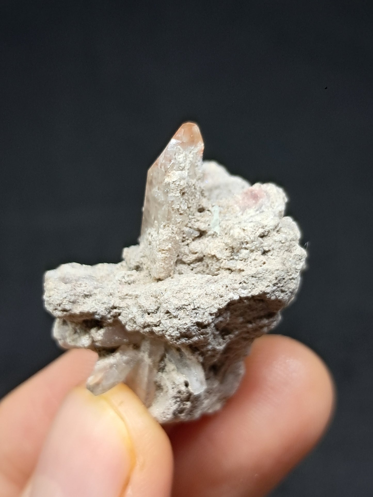 Cristal de topacio natural en matriz (México), piedra preciosa rara | Ejemplar mineral n.° TPZ7