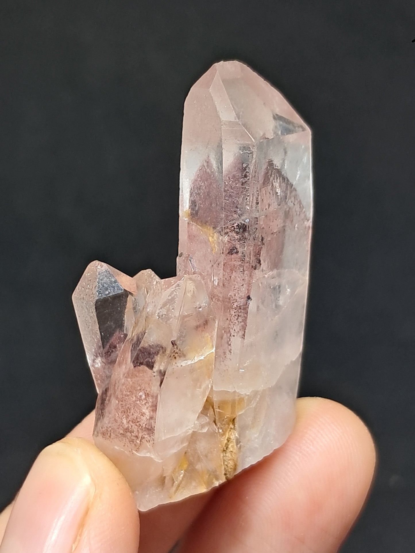 Cúmulo de Cuarzo Fantasma de Hematita (Telangana) Punta de Cristal Natural | Ejemplar Mineral n.° HPQ14