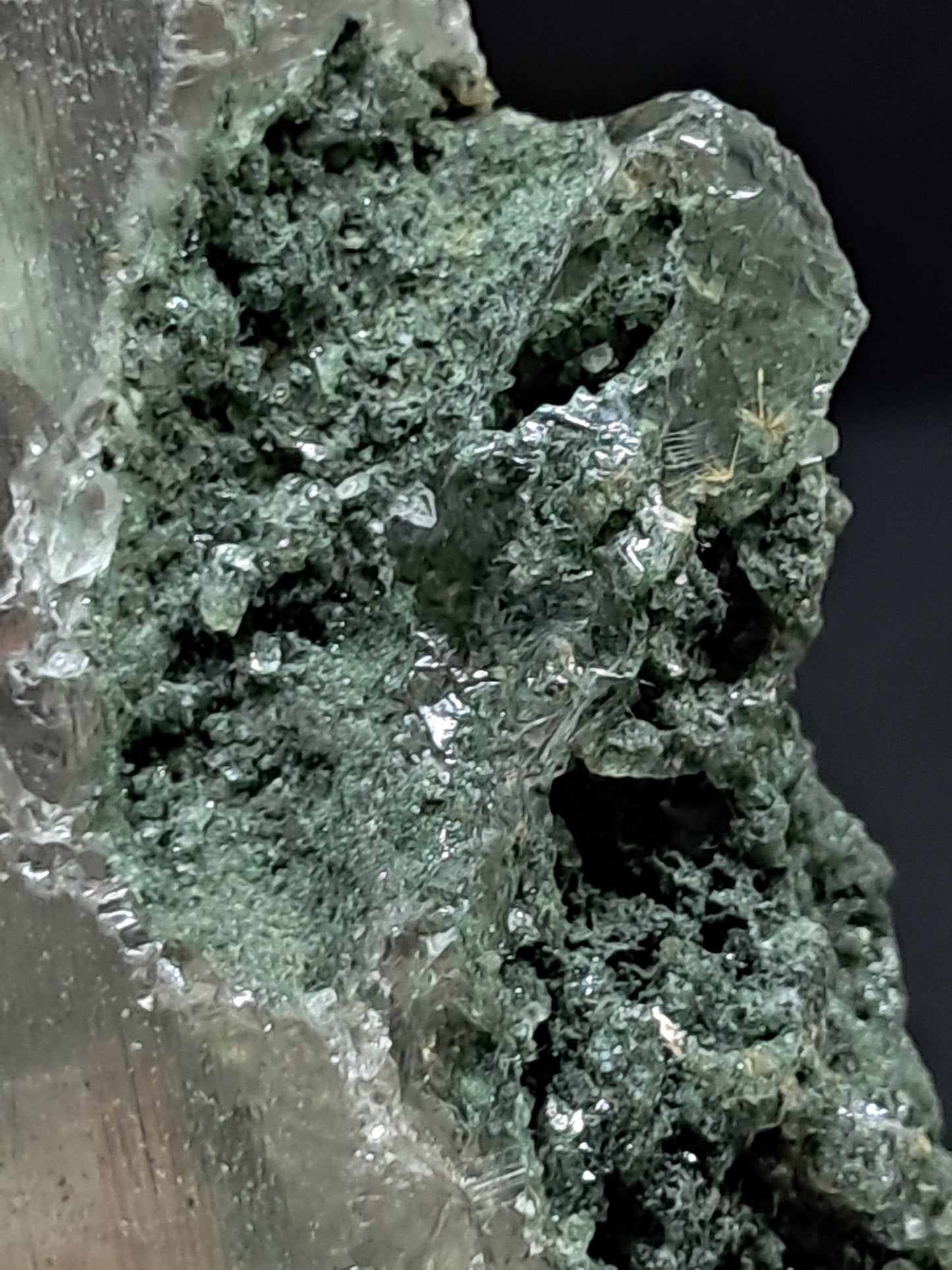 Phantom Quartz with Chlorite and Rutile inclusion (Non-precious Natural Stone) #CH32