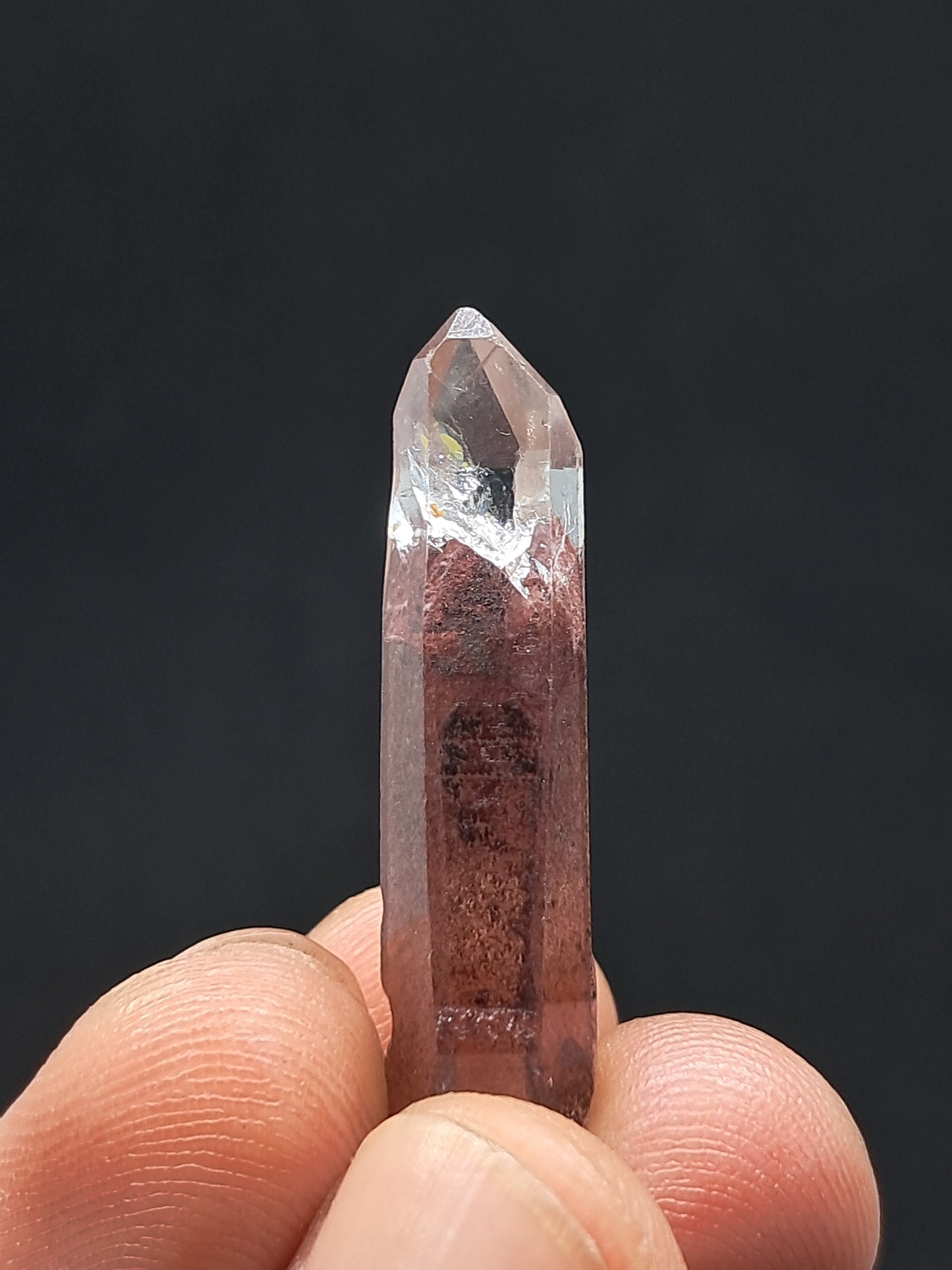 Cuarzo fantasma hematita (Telangana) Punta de cristal natural | Ejemplar mineral n.° HPQ24