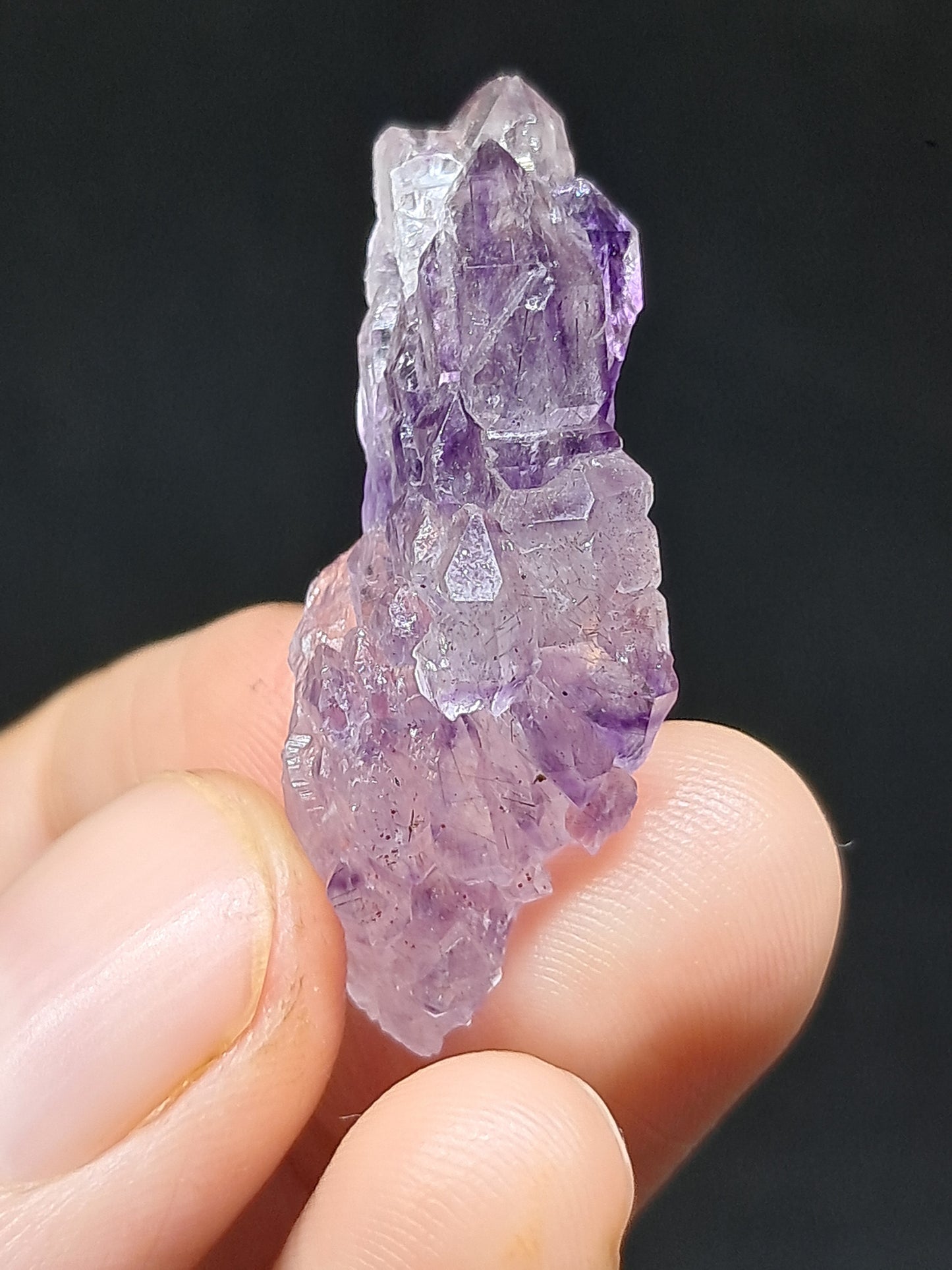 Amatista Elestial con inclusiones "Super Seven" (Karur) | Cristal en bruto | Piedra natural | Ejemplar mineral n.° KA138