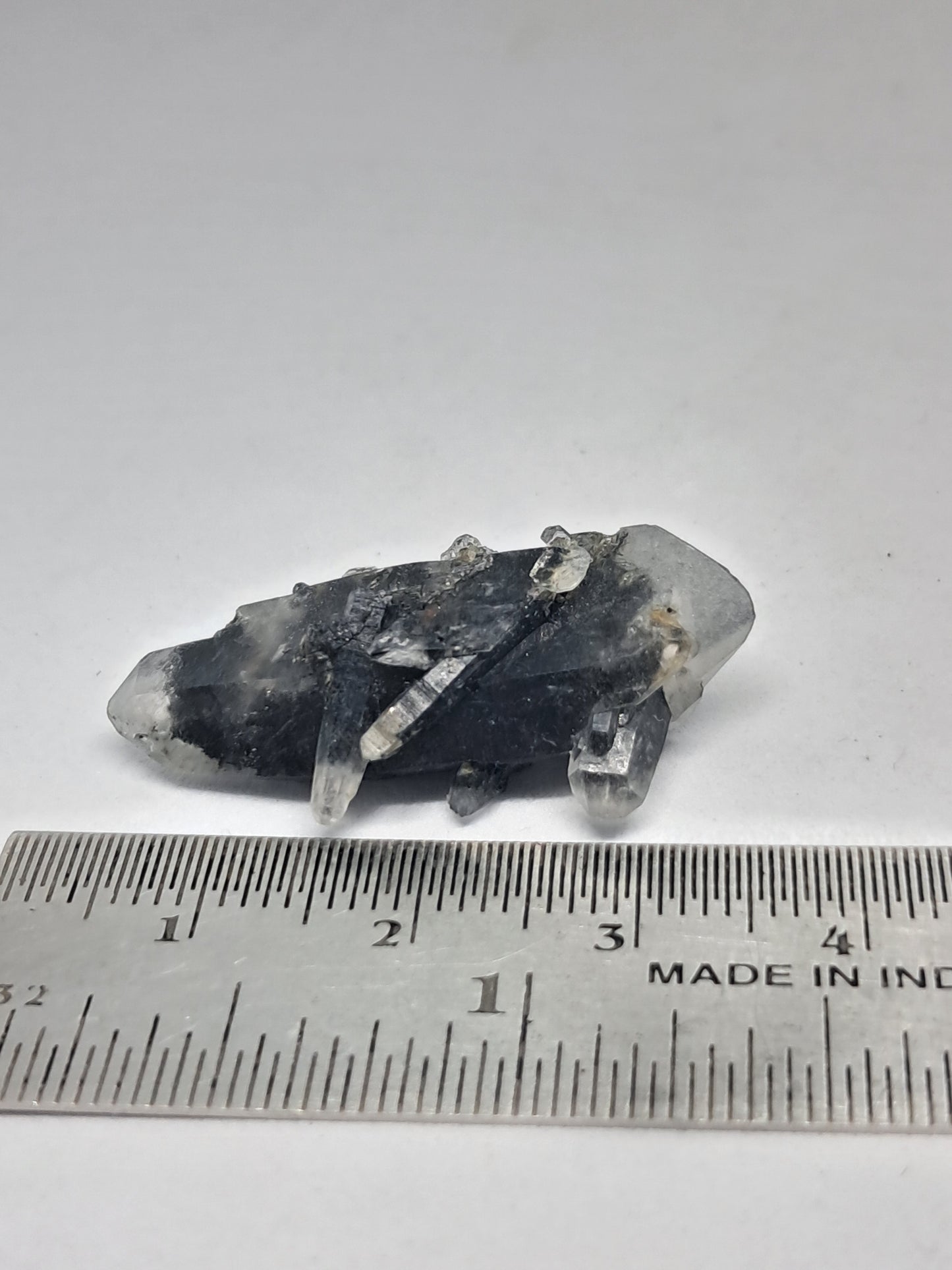 Tourmalinated Quartz biterminated point (Non-precious natural stone) #TQ17
