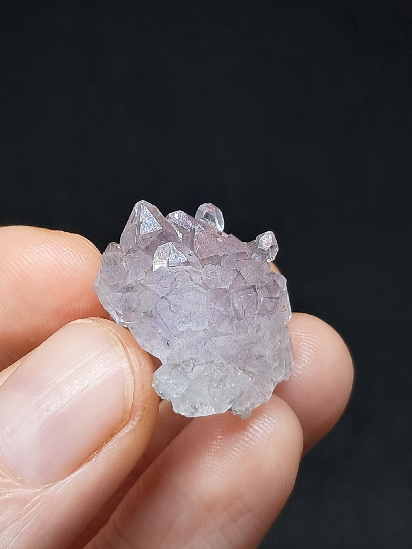 Amatista Elestial (Karur) | Cúmulo de cristales en bruto | Piedra natural | Ejemplar mineral n.° KA136