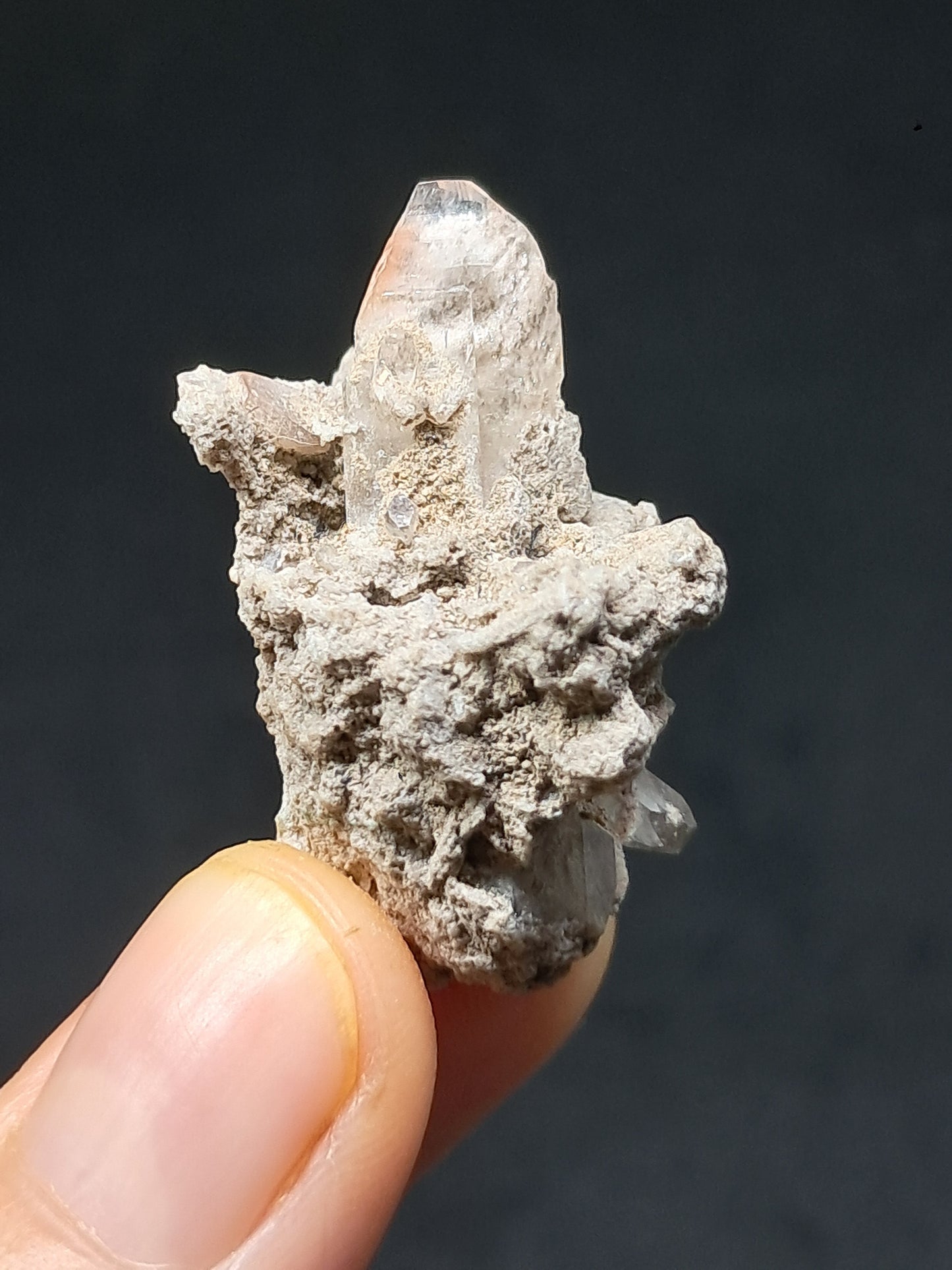 Cristal de topacio natural en matriz (México), piedra preciosa rara | Ejemplar mineral n.° TPZ7