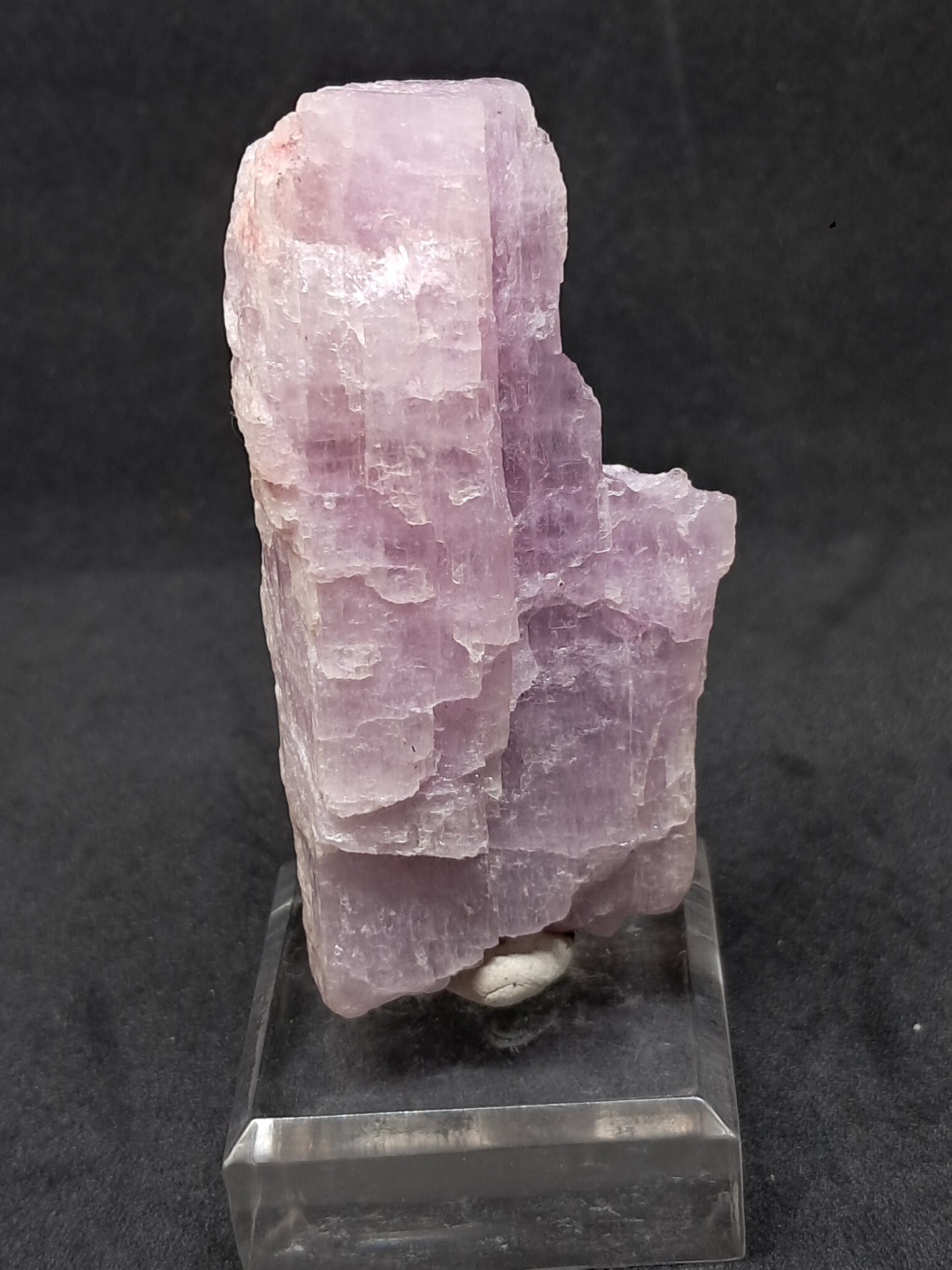 Cristal de kunzita en bruto (Madagascar), piedra natural en bruto | Ejemplar de espodumena n.° KZ1