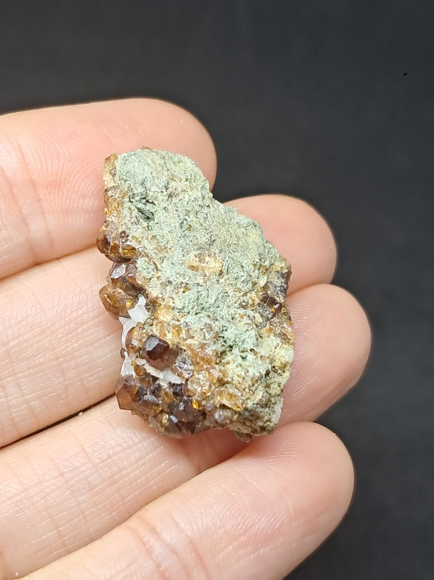 Cúmulo de granate marrón (México) | Cristal en bruto | Ejemplar mineral n.° GR7