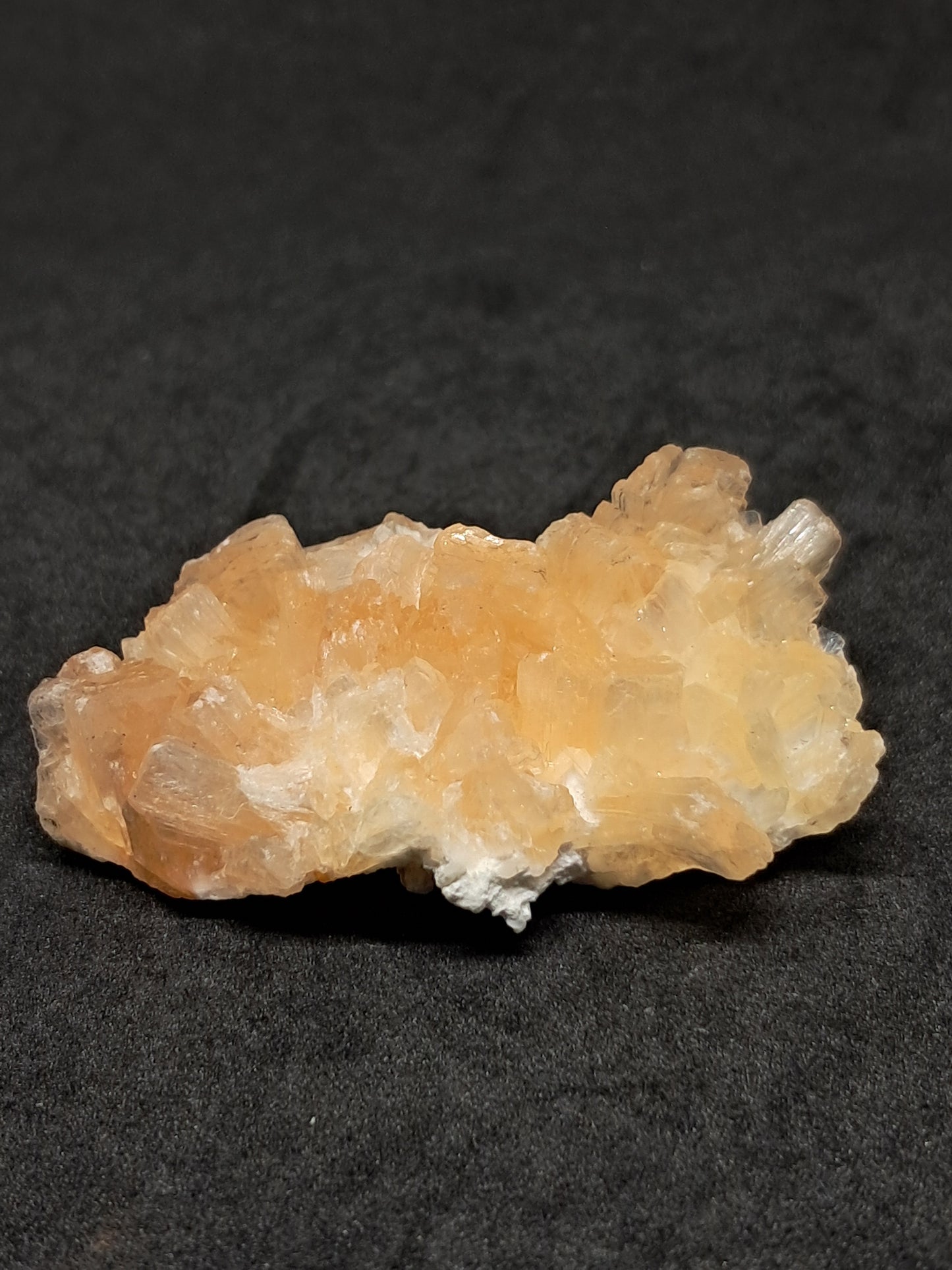 Stellerite (Non-precious mineral) #ZL14