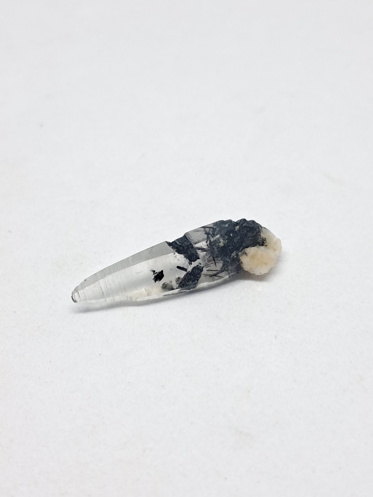 Tourmalinated Quartz natural crystal point (Non-precious natural stone) #TQ10