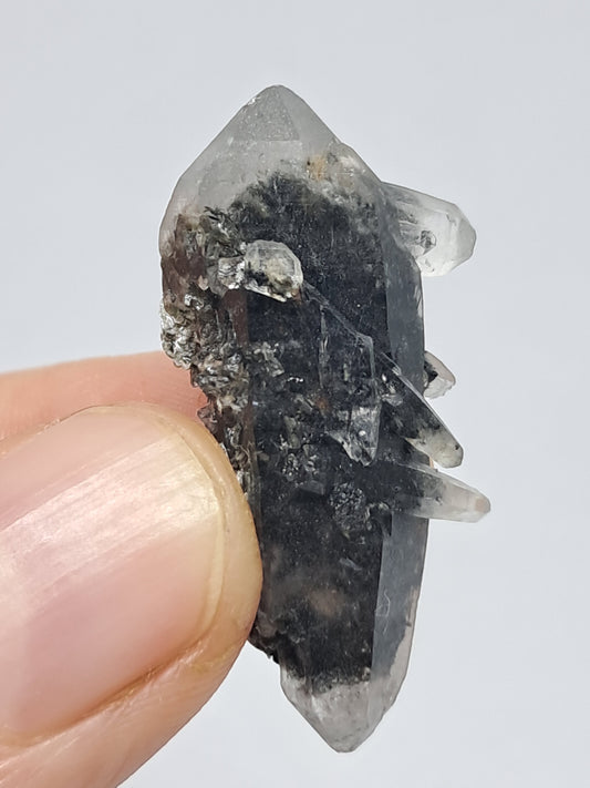 Punta Biterminada de Cuarzo Turmalinado (Piedra natural no preciosa) #TQ17