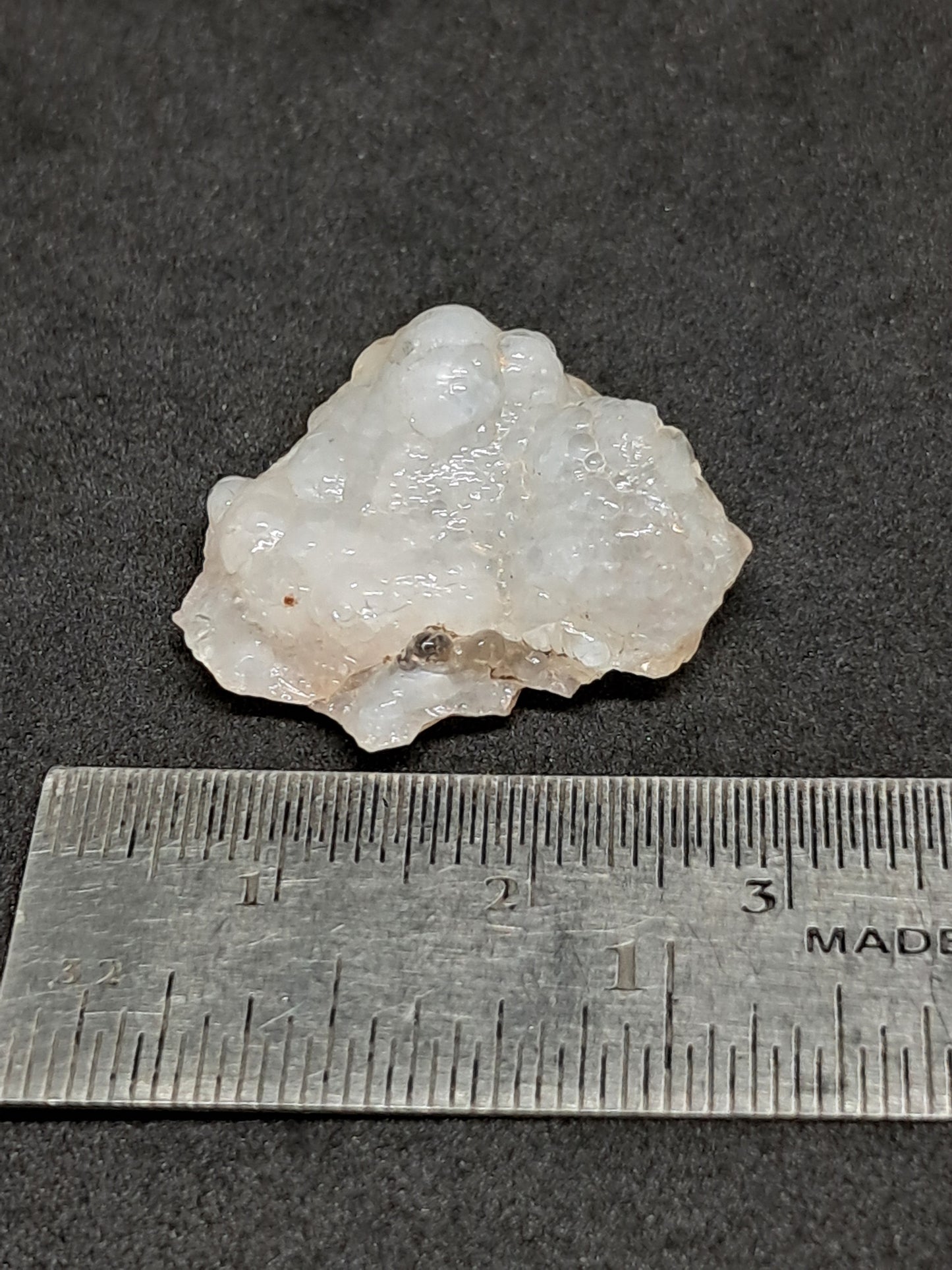 Ópalo hialita reactivo a los rayos UV (México), piedra de cristal en bruto | Ejemplar mineral n.° OH9
