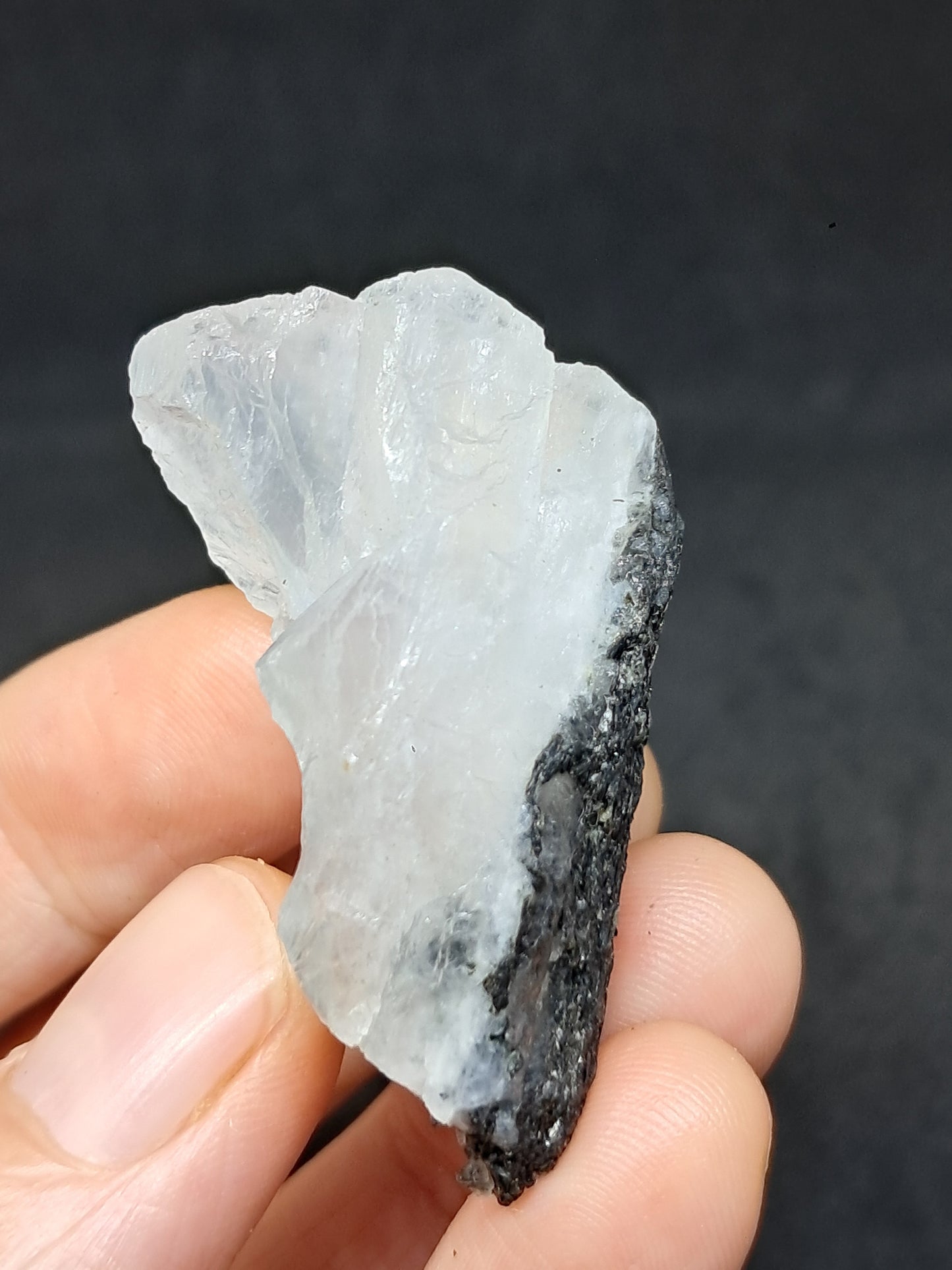 Piedra lunar arcoíris de alta calidad (Odisha) en bruto | Roca natural n.° MN9