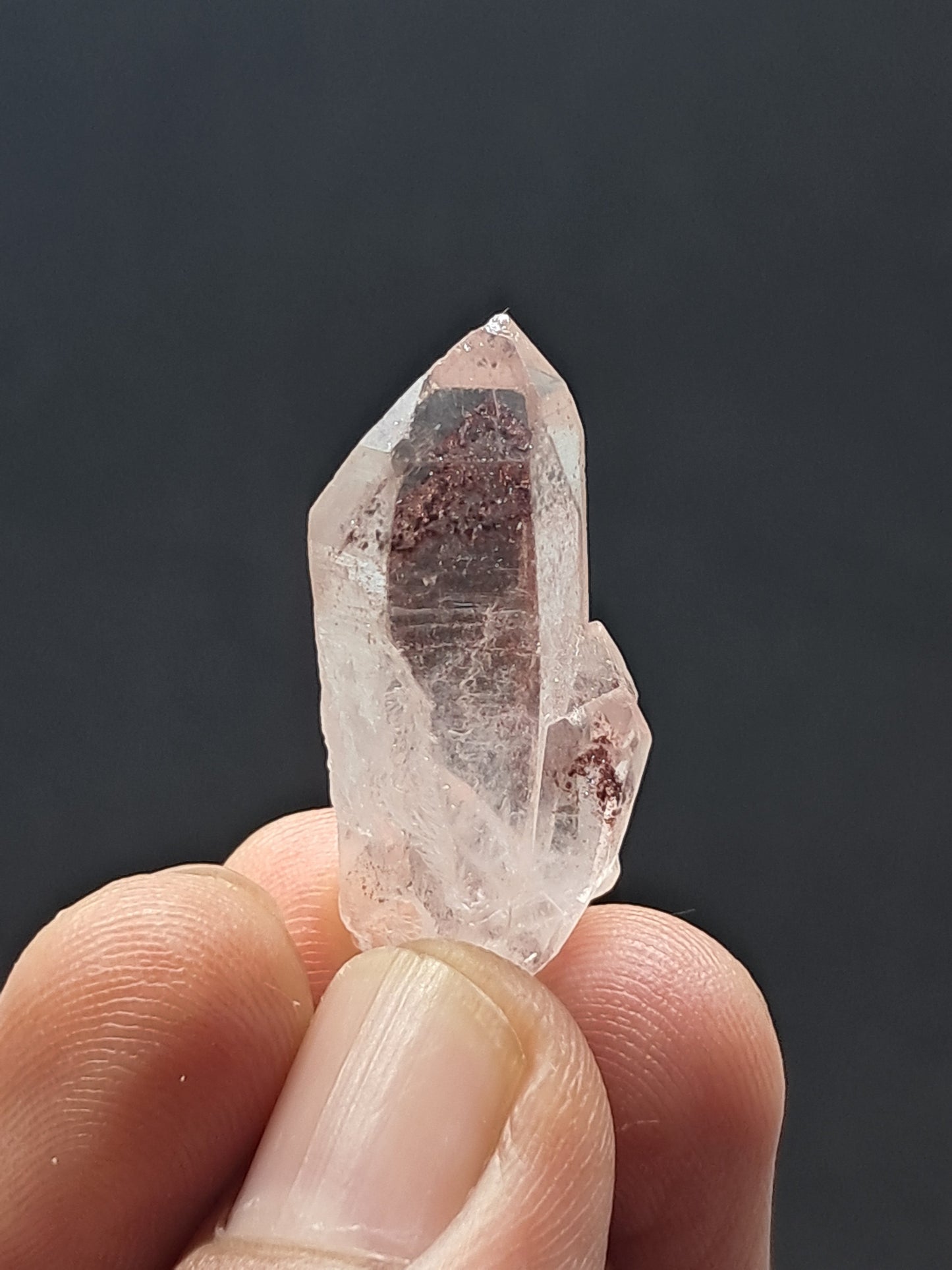 Cuarzo fantasma hematita (Telangana) | Cristal natural | Ejemplar mineral n.° HPQ47