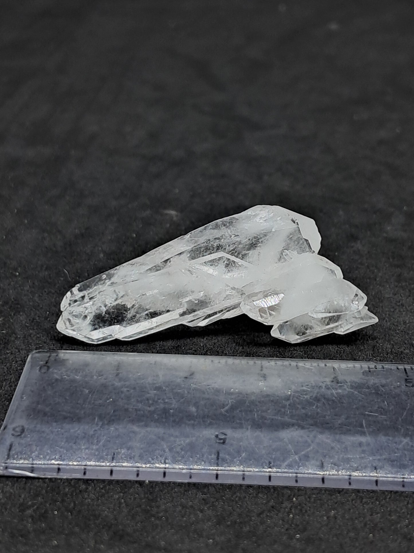 Punta natural de cuarzo transparente Faden (Santander, Colombia) | Ejemplar mineral n.° COQ19