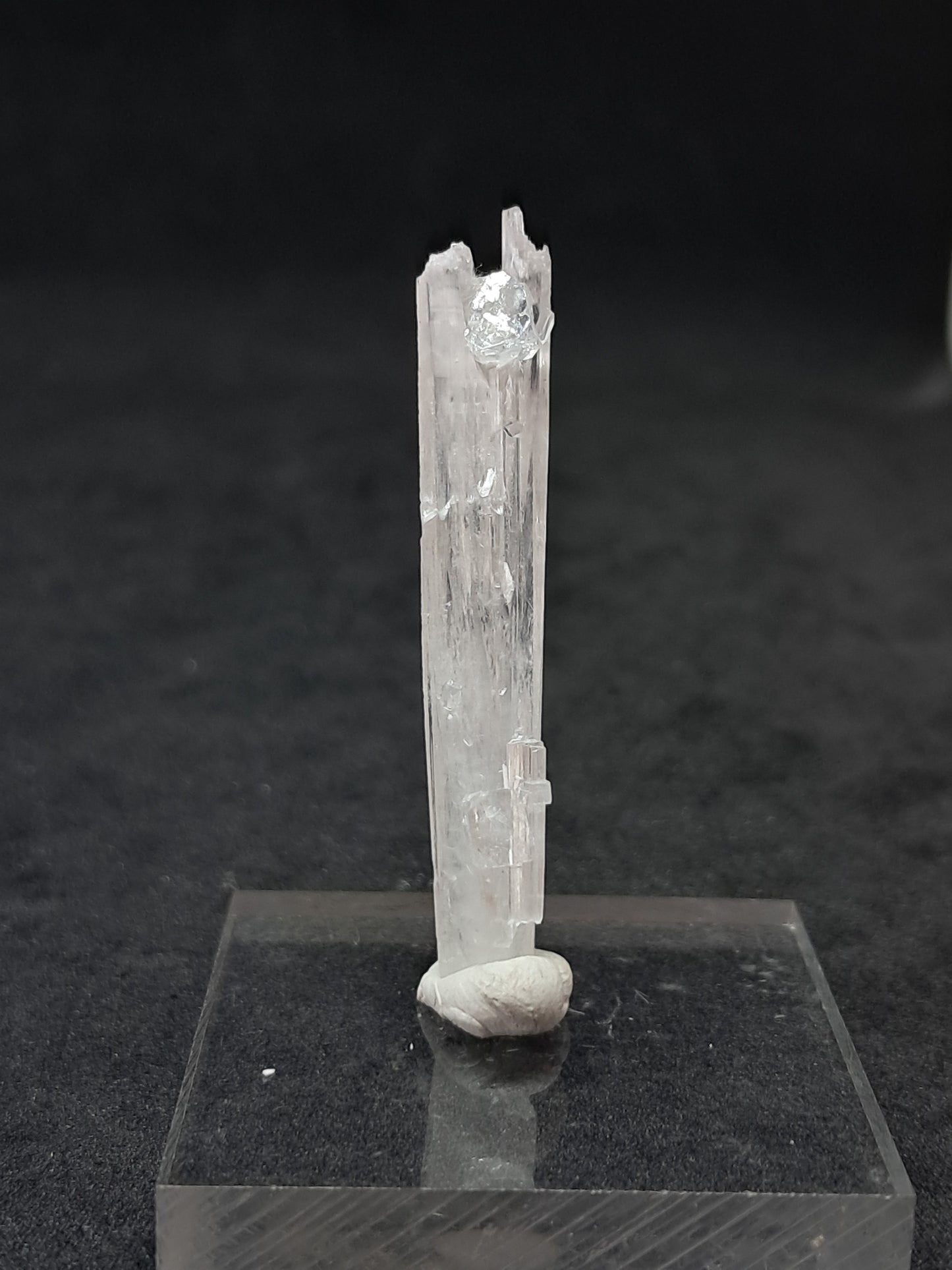 Scolecite with Apophyllite (Non-precious Natural Stone) #ZL26