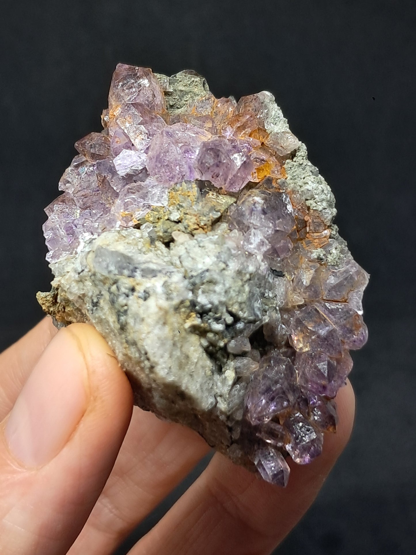 Amatista en matriz (Karur) | Cristal en bruto | Piedra natural | Ejemplar mineral n.° KA142