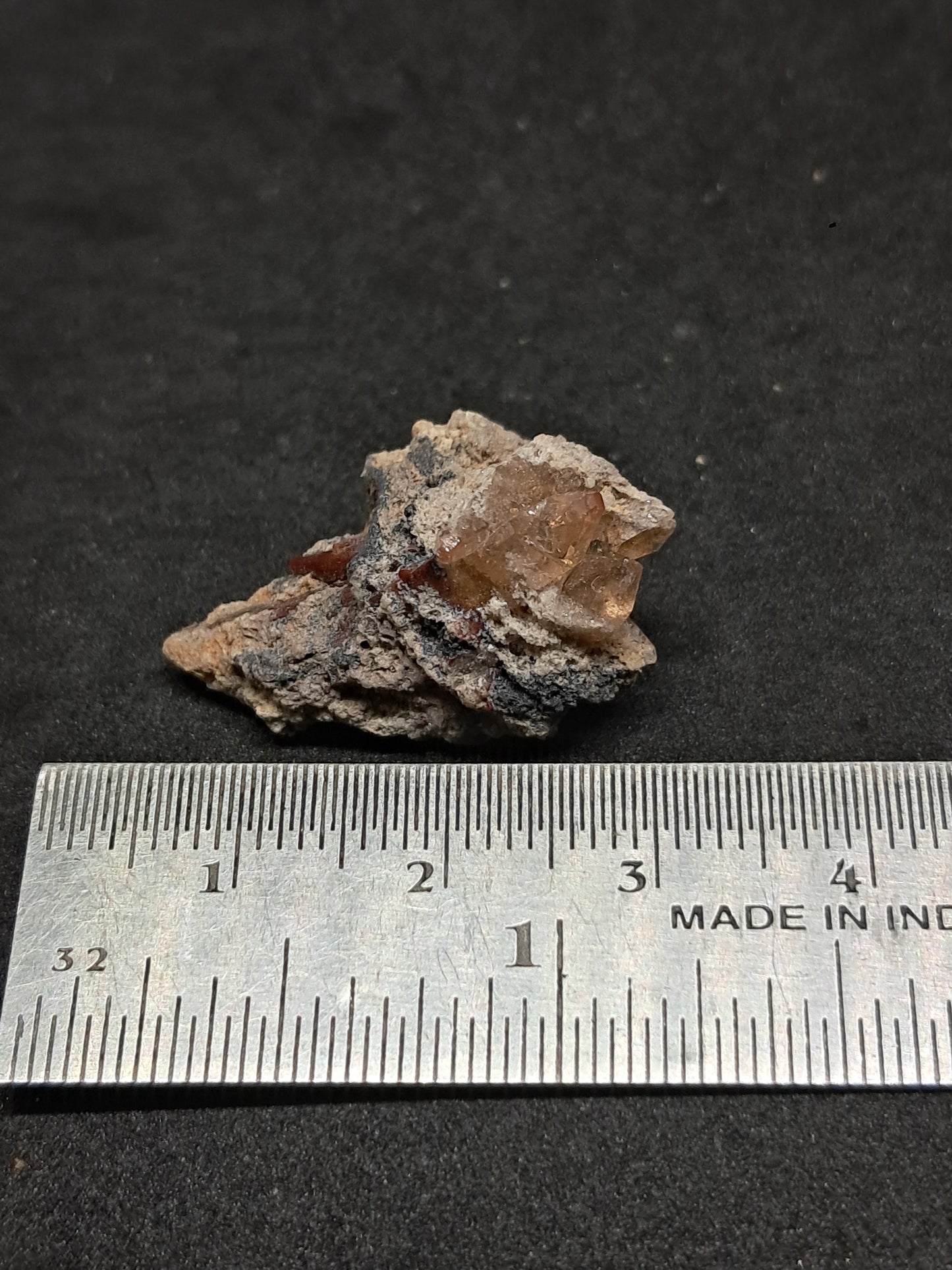 Cristales de topacio natural en matriz (México), piedra preciosa rara | Ejemplar mineral n.° TPZ26