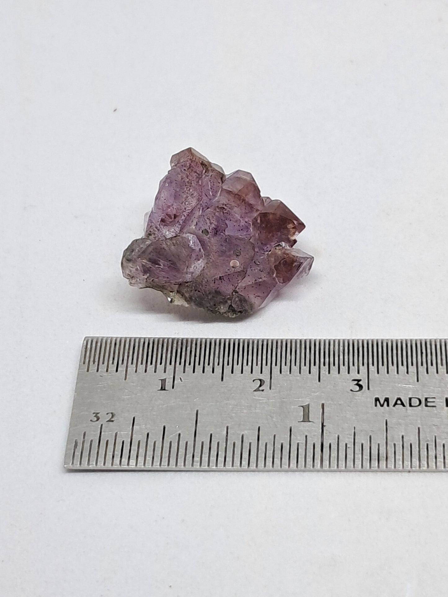 Amatista Elestial Super Seven (Karur) | Cúmulo de cristales en bruto | Piedra natural | Ejemplar mineral n.° KA137