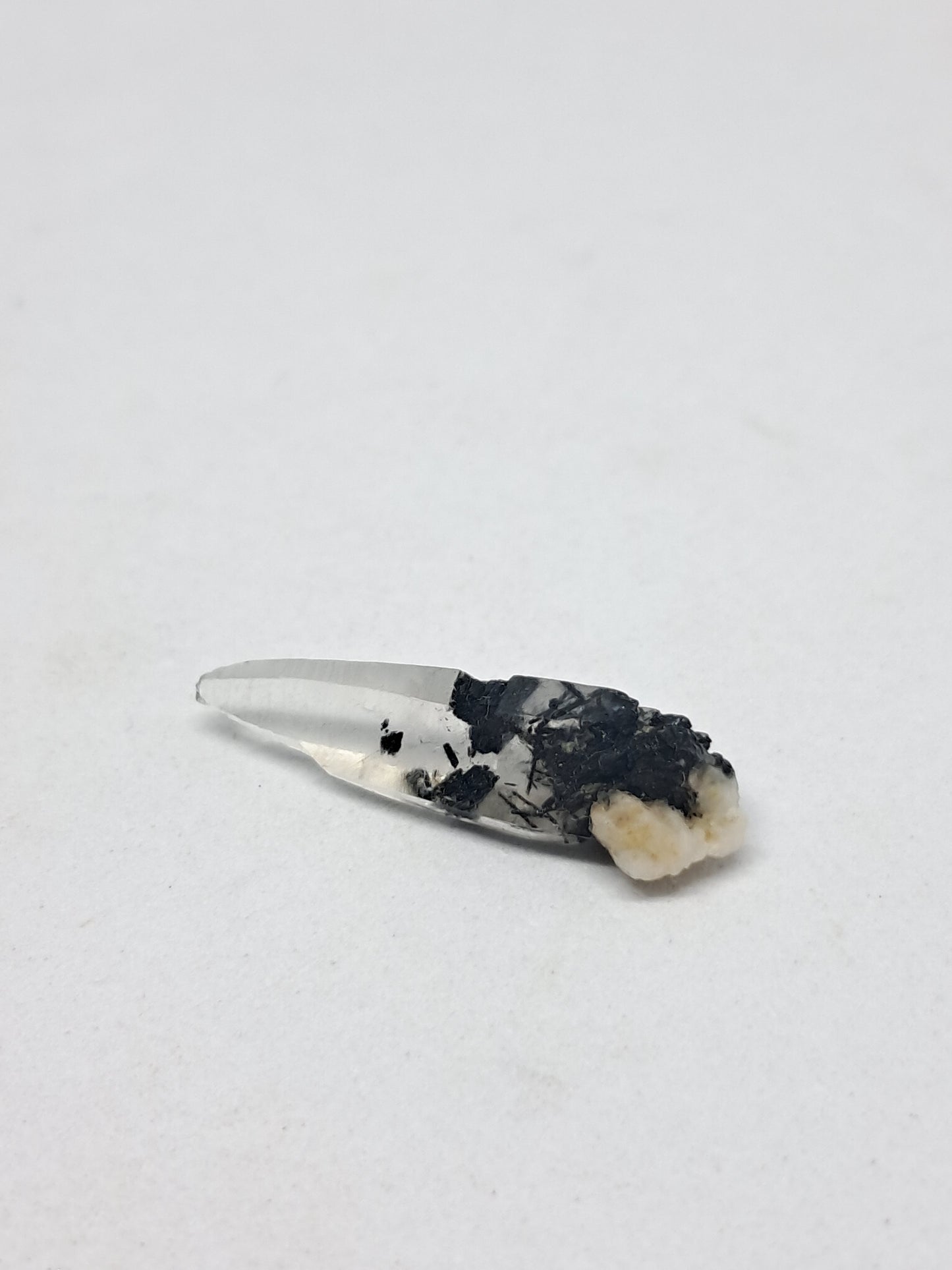 Tourmalinated Quartz natural crystal point (Non-precious natural stone) #TQ10