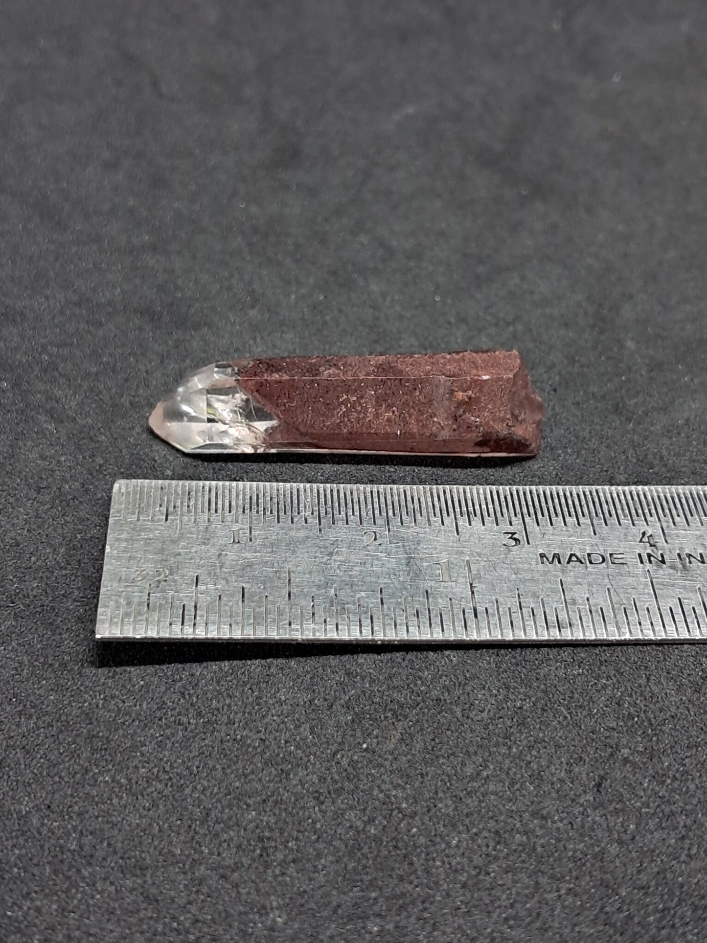 Cuarzo fantasma hematita (Telangana) Punta de cristal natural | Ejemplar mineral n.° HPQ24