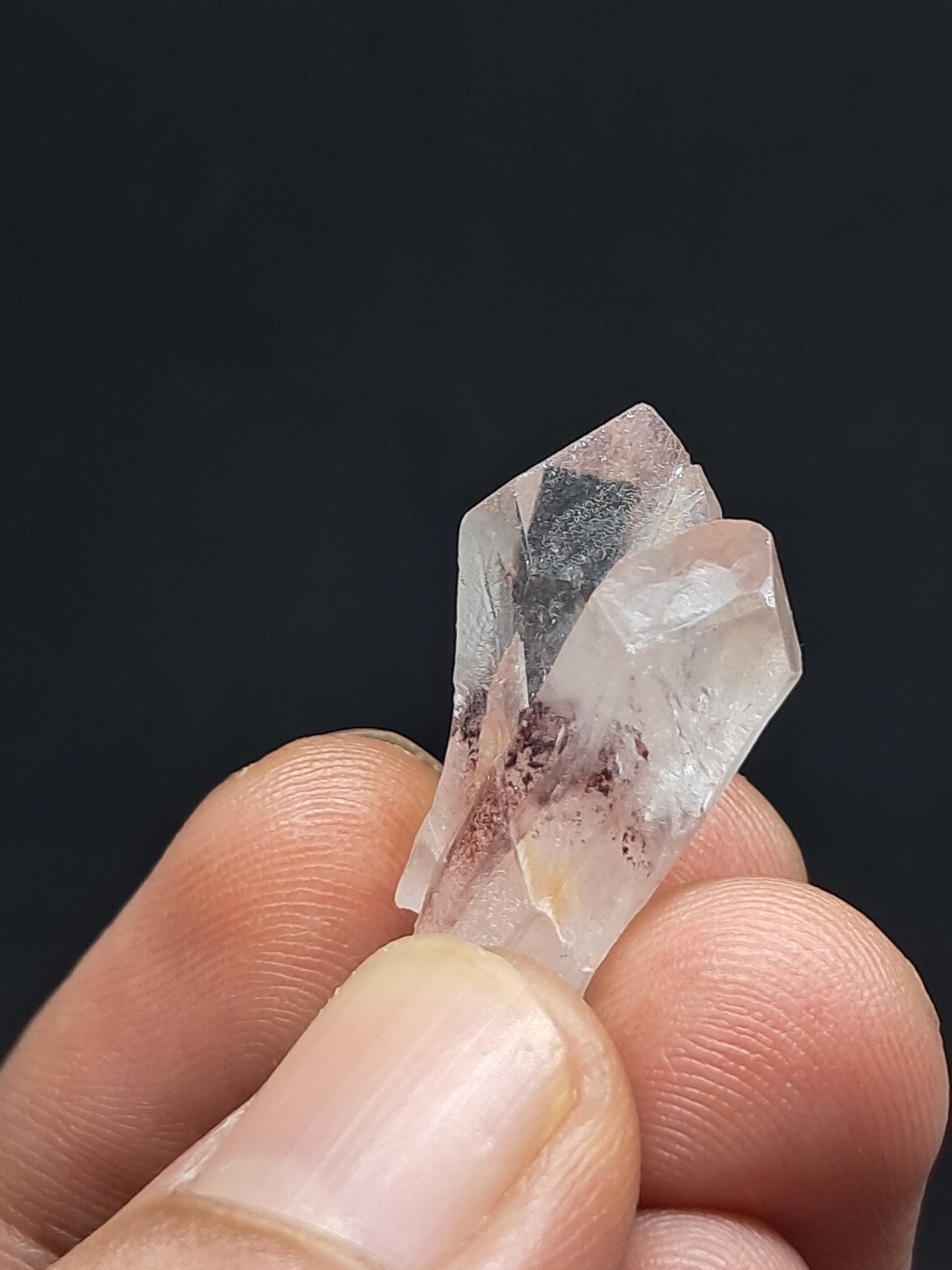 Cuarzo fantasma hematita (Telangana) | Cristal natural | Puntas fusionadas | Ejemplar mineral n.° HPQ42