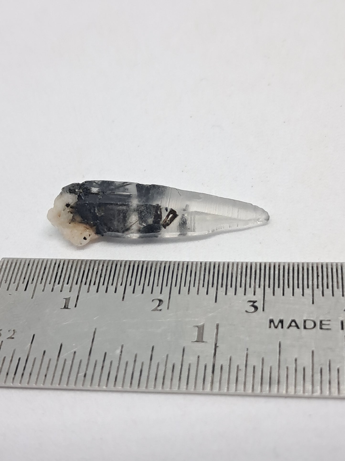 Tourmalinated Quartz natural crystal point (Non-precious natural stone) #TQ10
