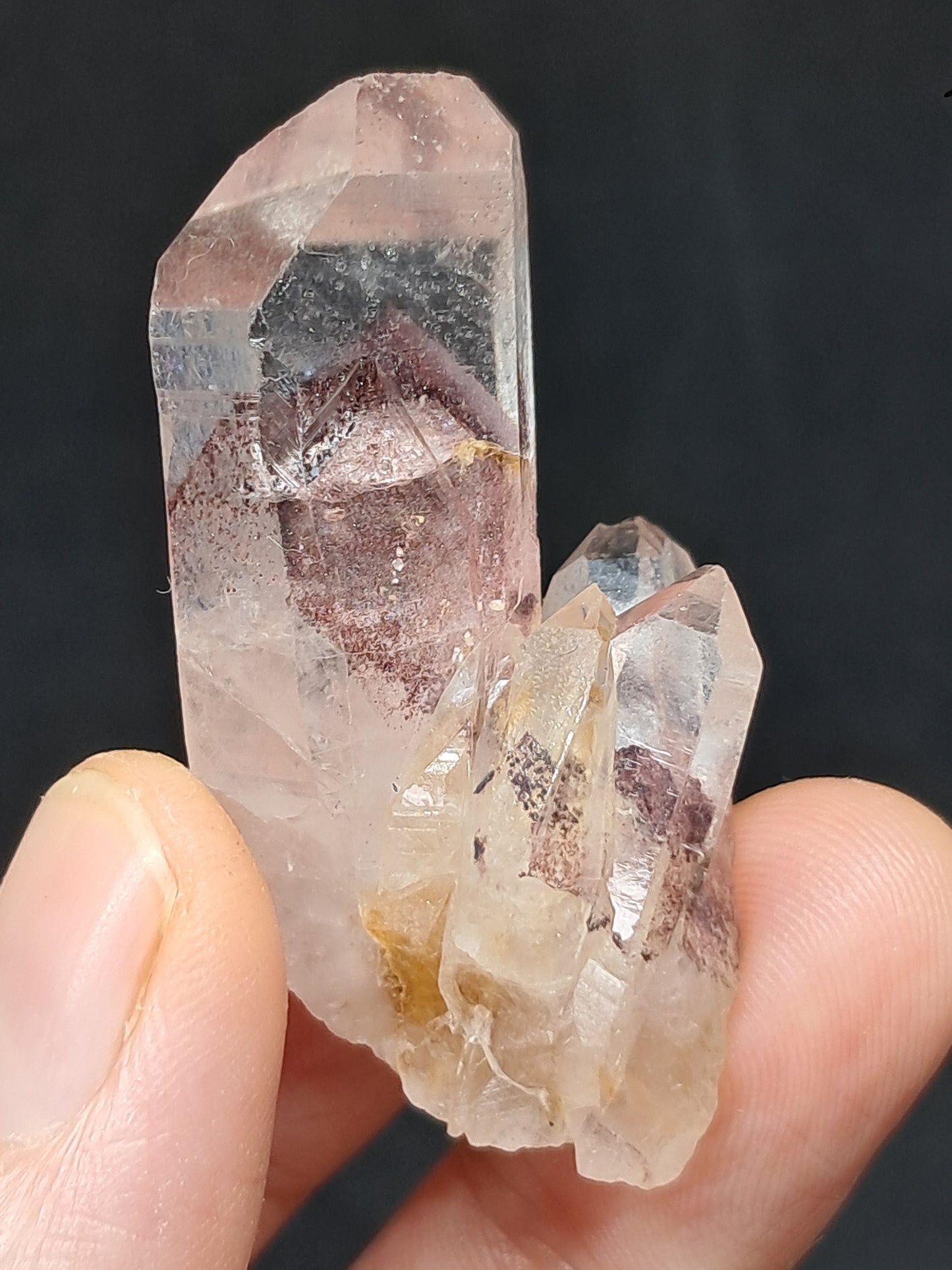 Cúmulo de Cuarzo Fantasma de Hematita (Telangana) Punta de Cristal Natural | Ejemplar Mineral n.° HPQ14