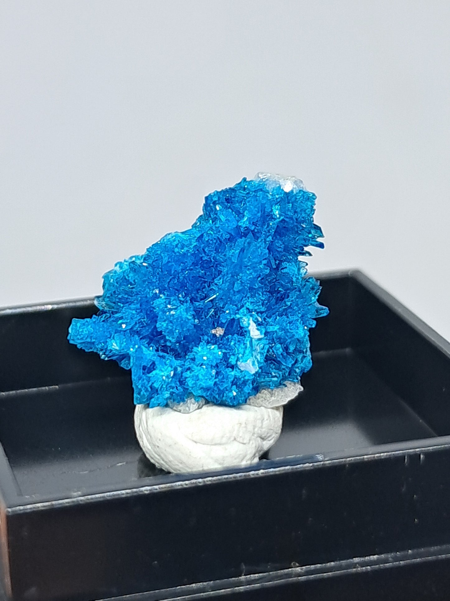 Pentagonite (Wagholi) Rough Stone | Natural Crystal | Rare Mineral Specimen #CV48