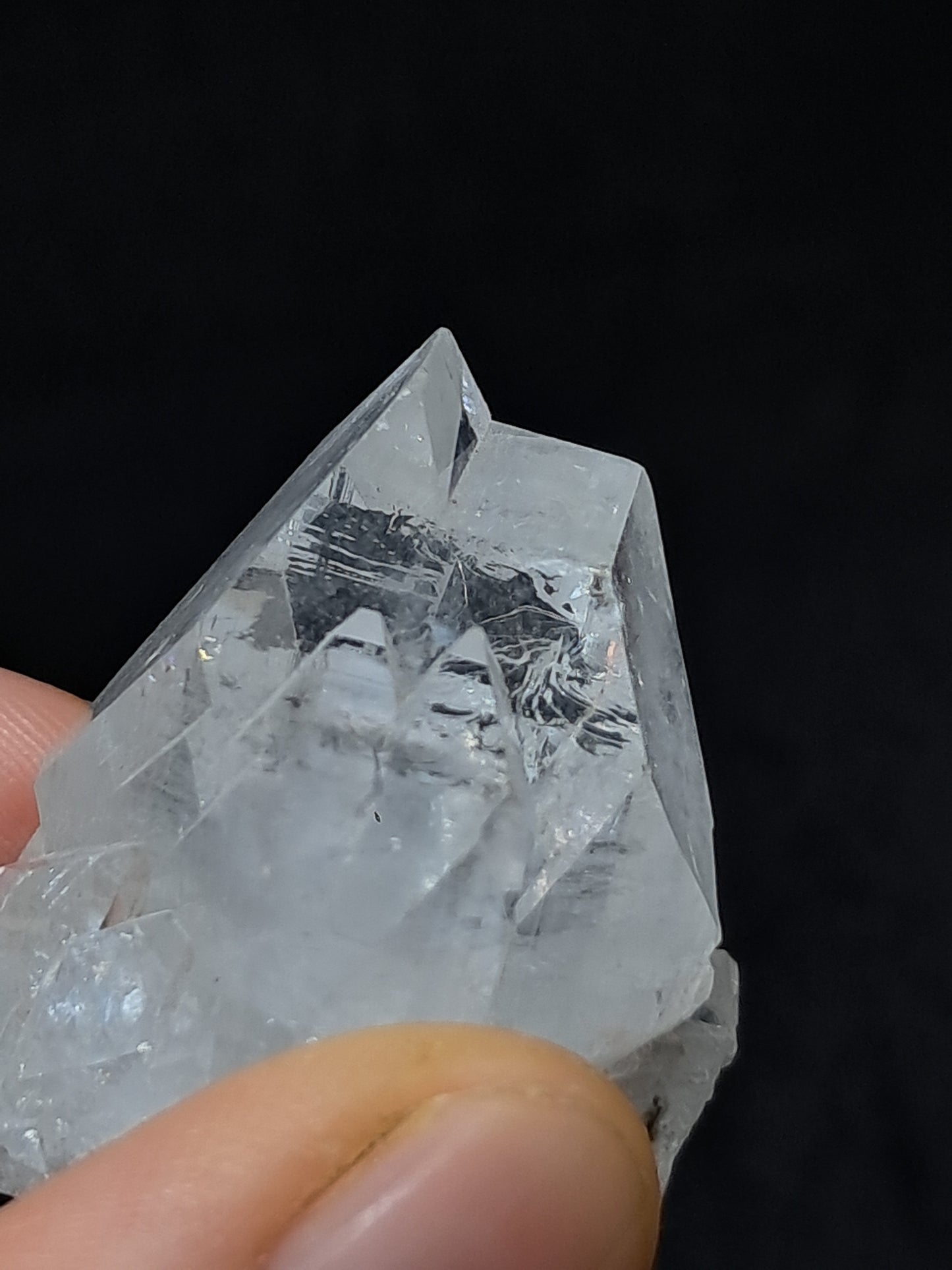 Clear Apophyllite Crystal w/ Split Termination (Ajanta) Natural Point | Mineral Specimen #AP50