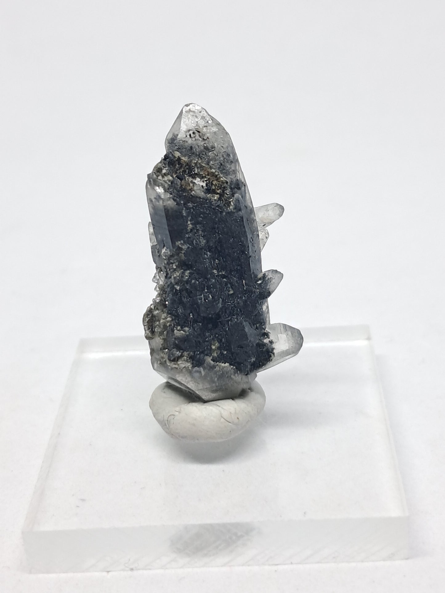Tourmalinated Quartz biterminated point (Non-precious natural stone) #TQ17