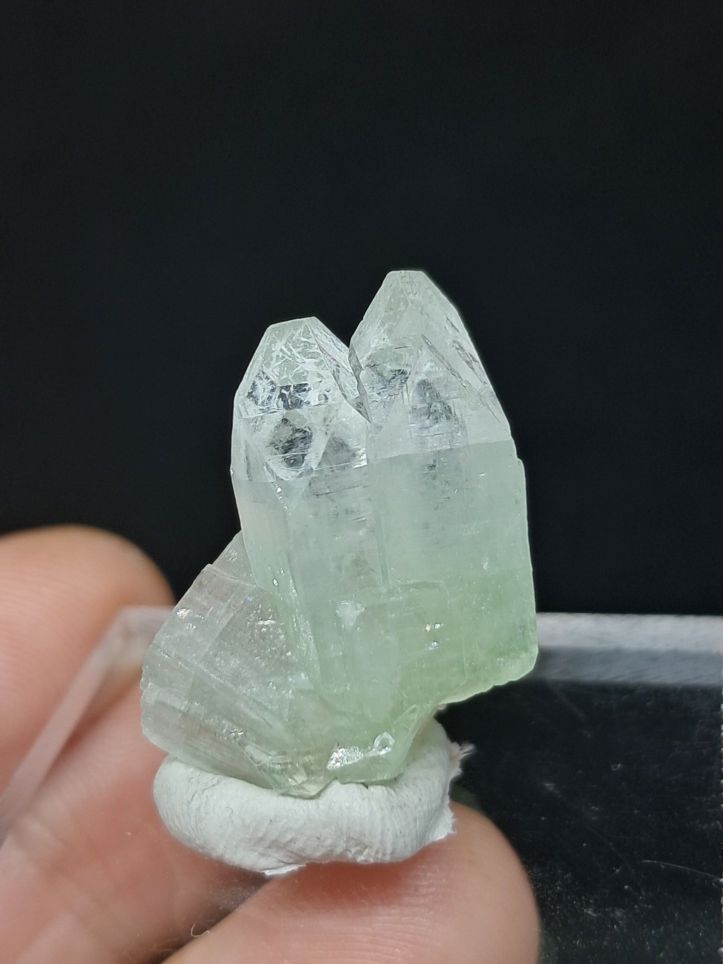 Green Apophyllite Multiple Points (18-23 mm) (Non-precious natural stone) #AP2