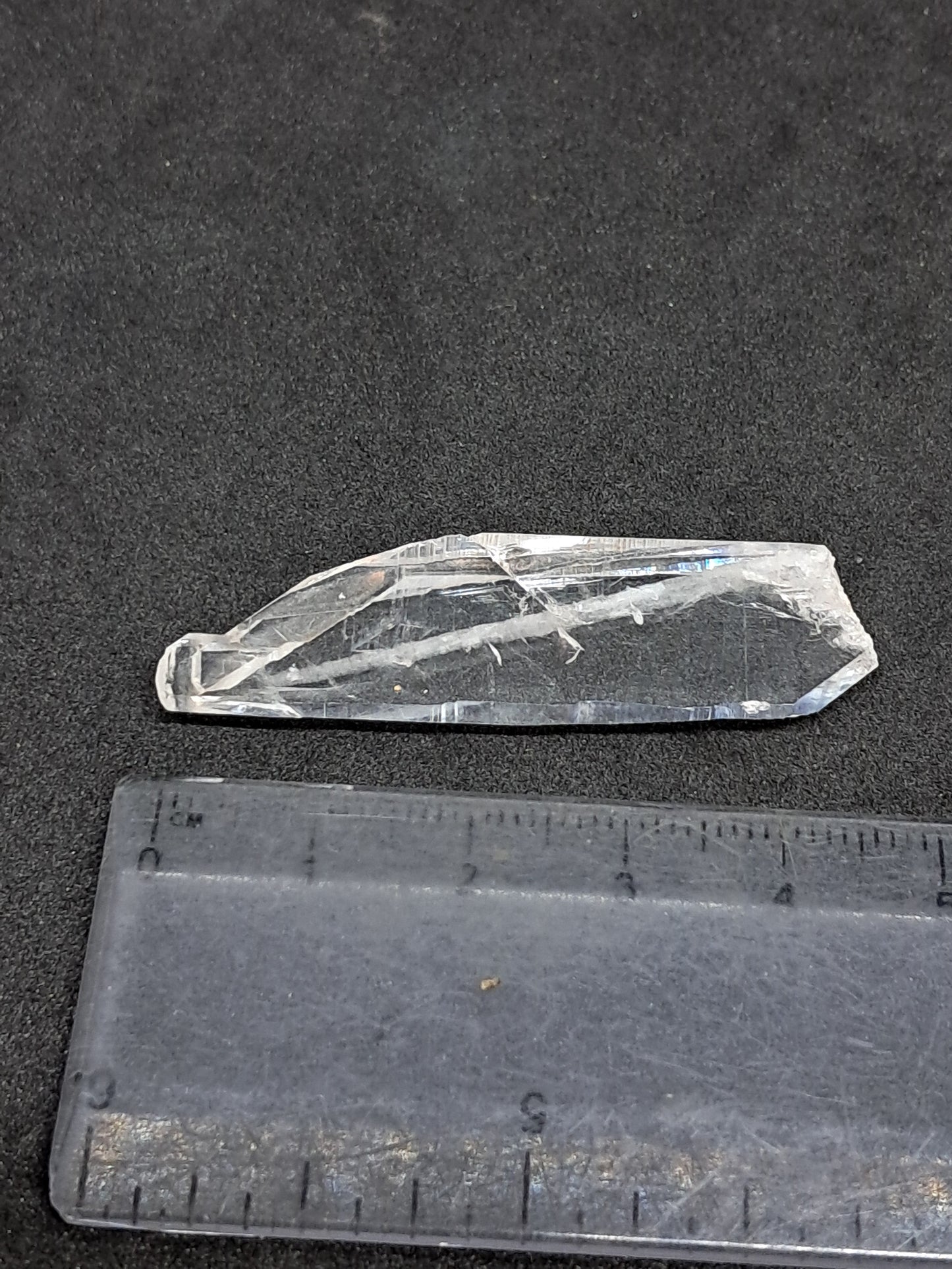Punta natural de cuarzo tabular claro desvanecido (Santander, Colombia) | Ejemplar mineral n.° COQ22