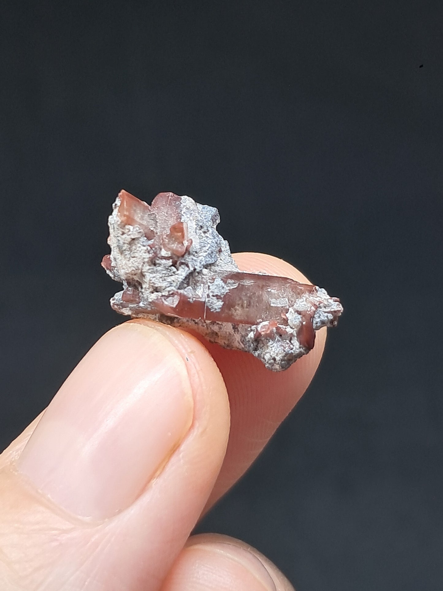 Cristales de topacio natural en matriz (México), piedra preciosa rara | Ejemplar mineral n.° TPZ18