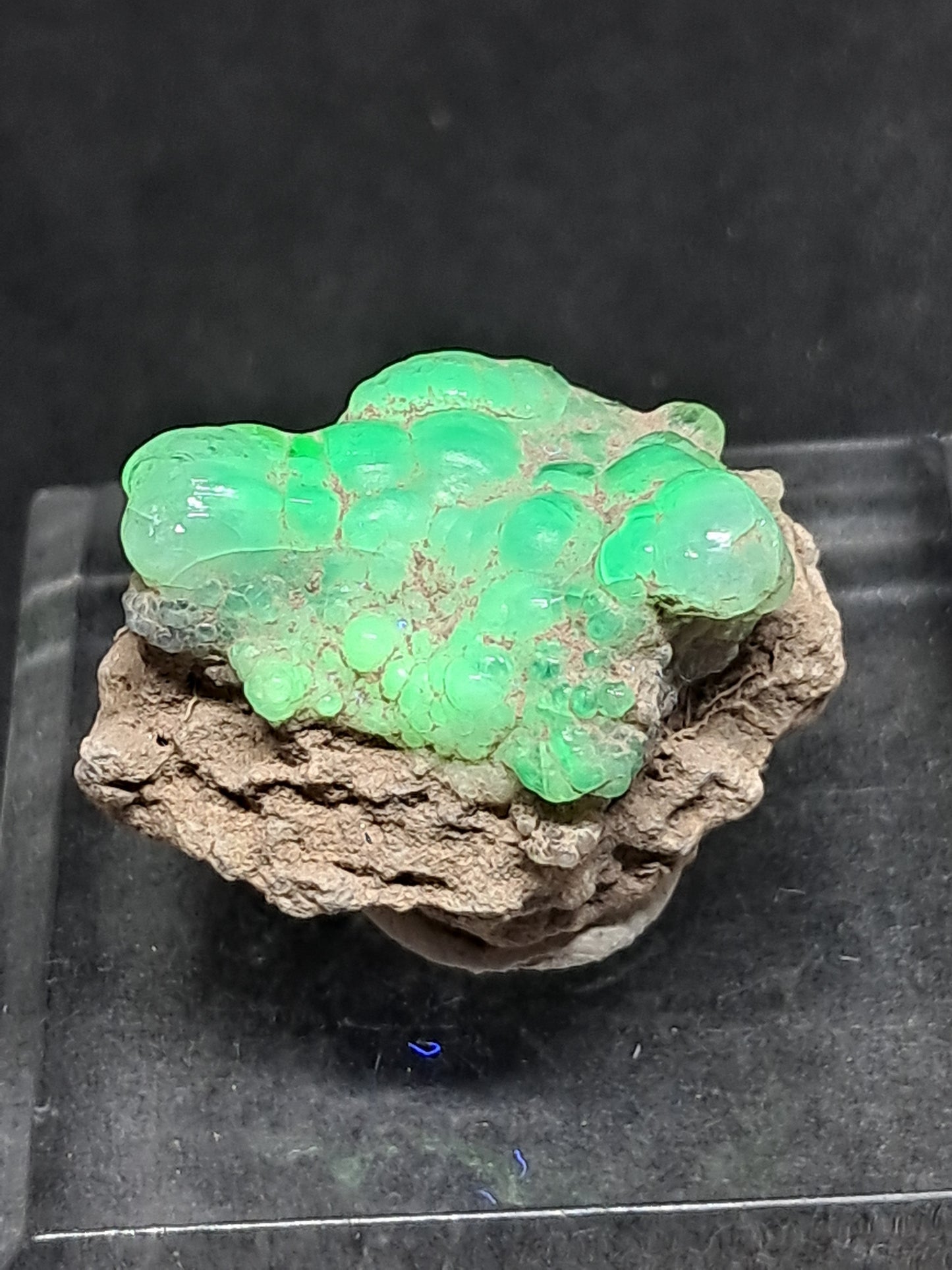 Ópalo hialita en matriz (México), piedra cristalina en bruto | Ejemplar mineral n.° OH7