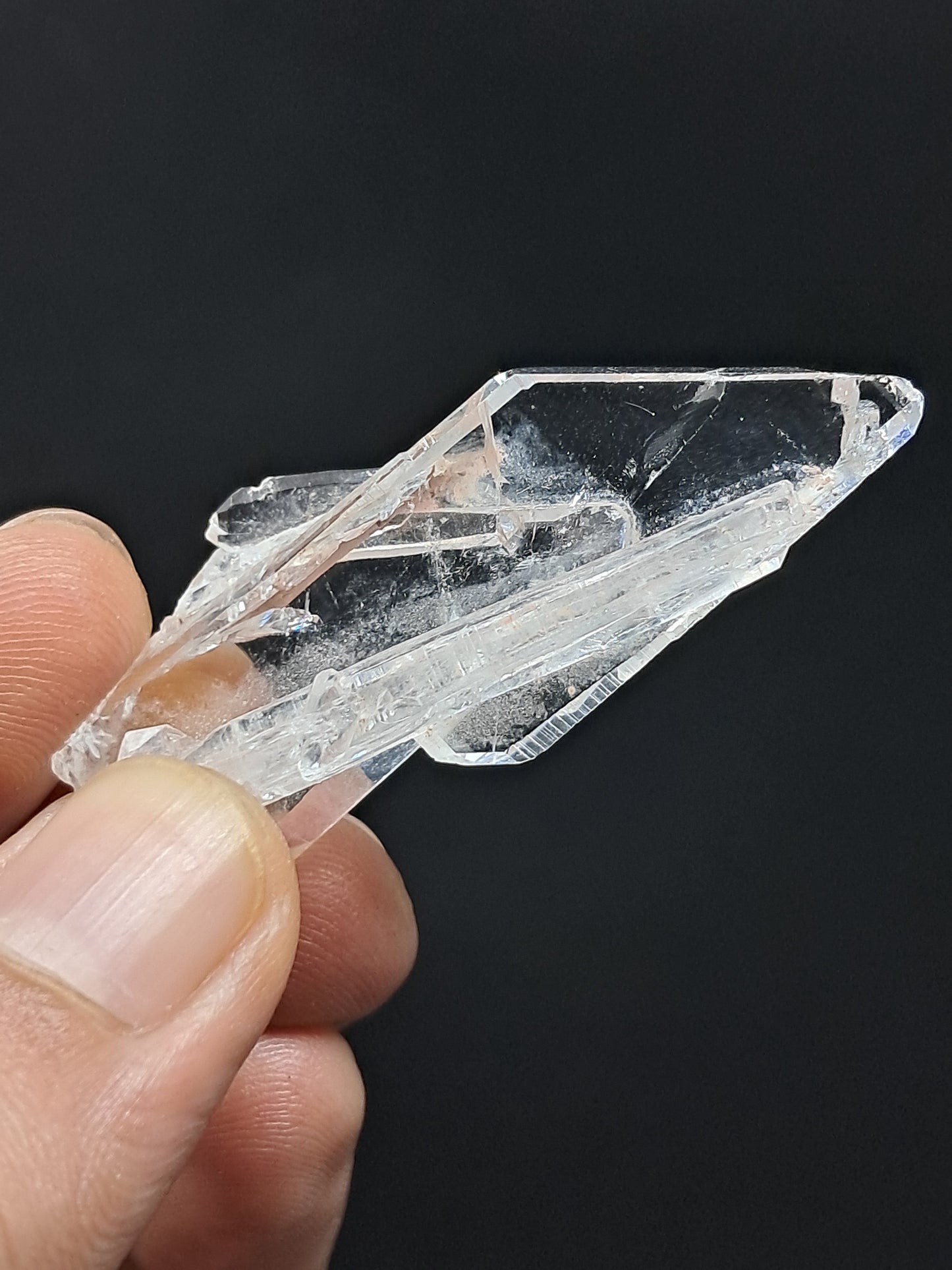 Punta natural de cuarzo superclaro Faden (Santander, Colombia) | Ejemplar mineral n.° COQ16