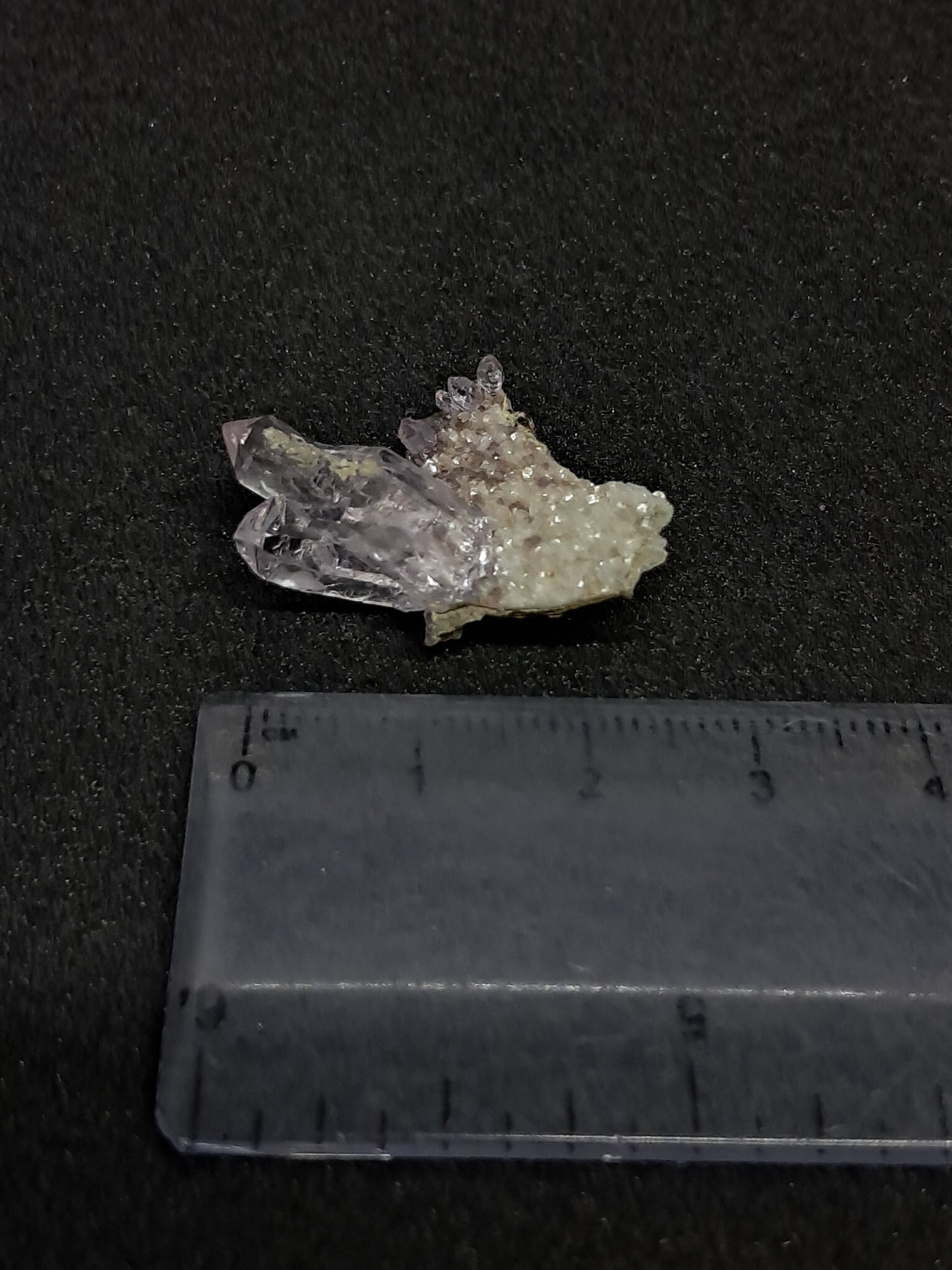 Karur Amethyst Scepters on Mica (Non-precious Natural Stone) #KA57