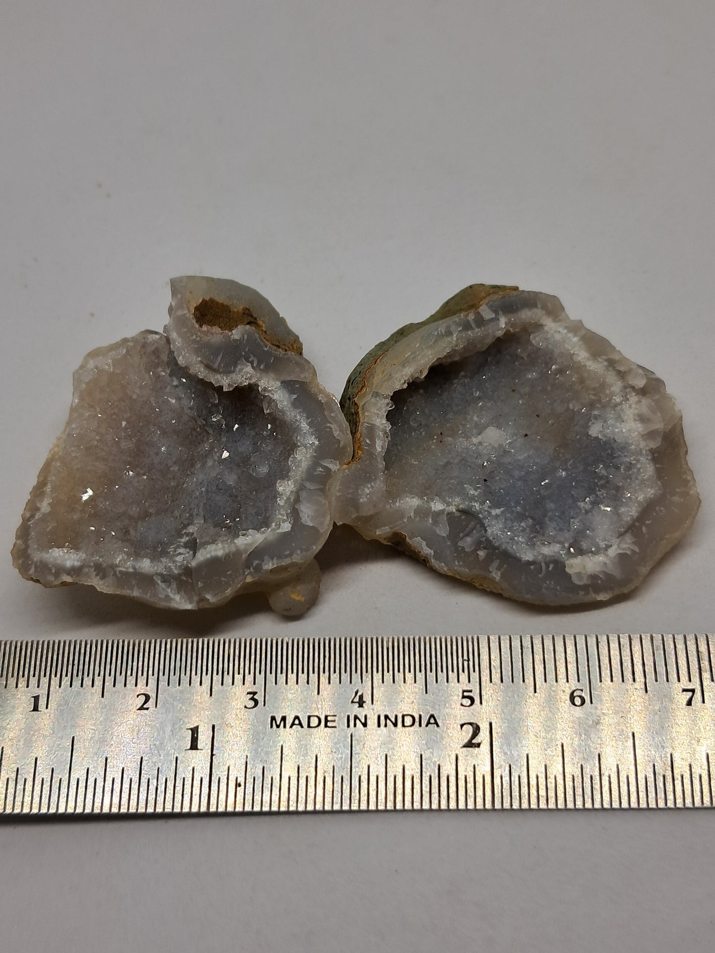 Quartz Geode (Ajanta) Rough Stone | Natural Crystal #GD12