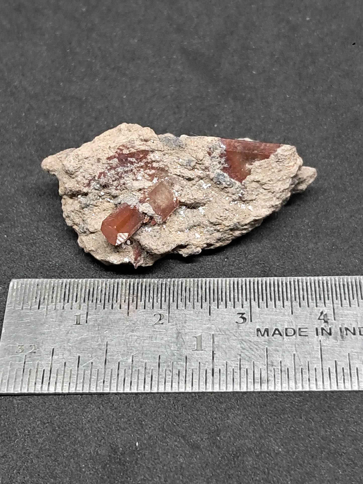 Cristal de topacio natural en matriz (México), piedra preciosa rara | Ejemplar mineral n.° TPZ22
